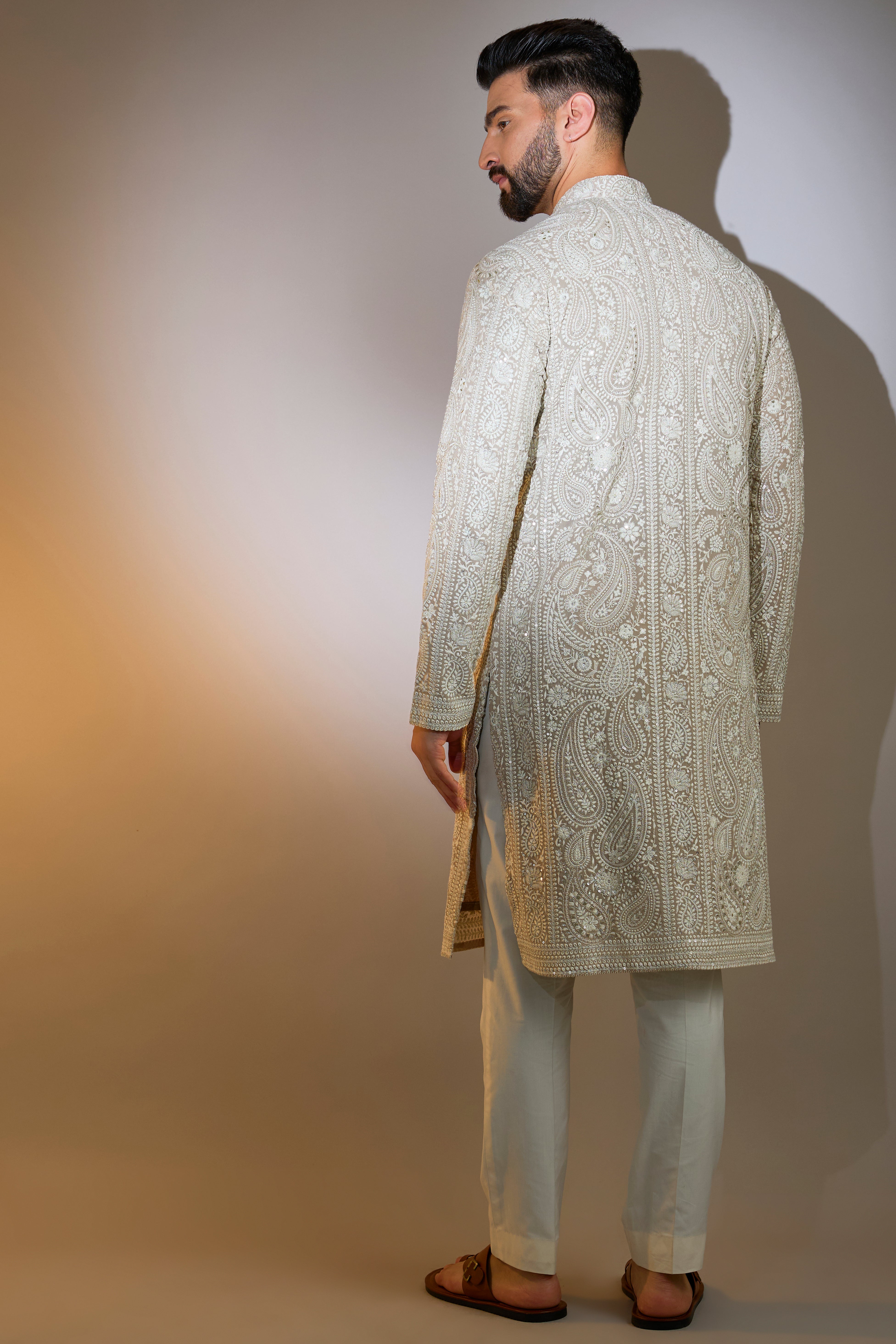 mouse chinkari kurta weith paisley figures