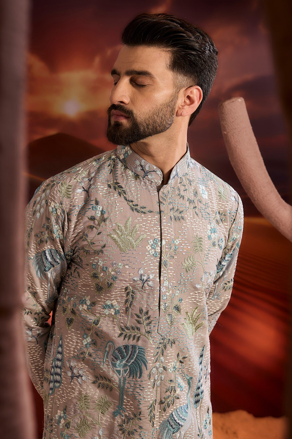 Grey Thread Work Kurta With Flra And Fauna Figures