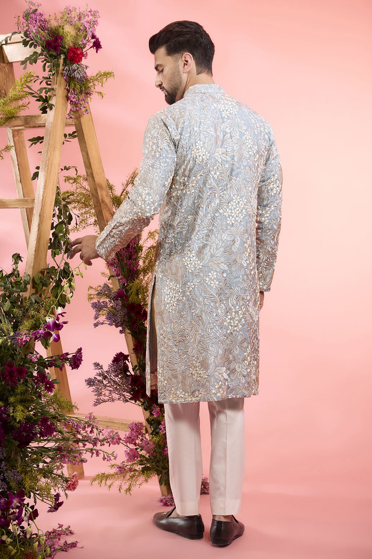 Blue Silk Floral Embroidered Chikankari Kurta