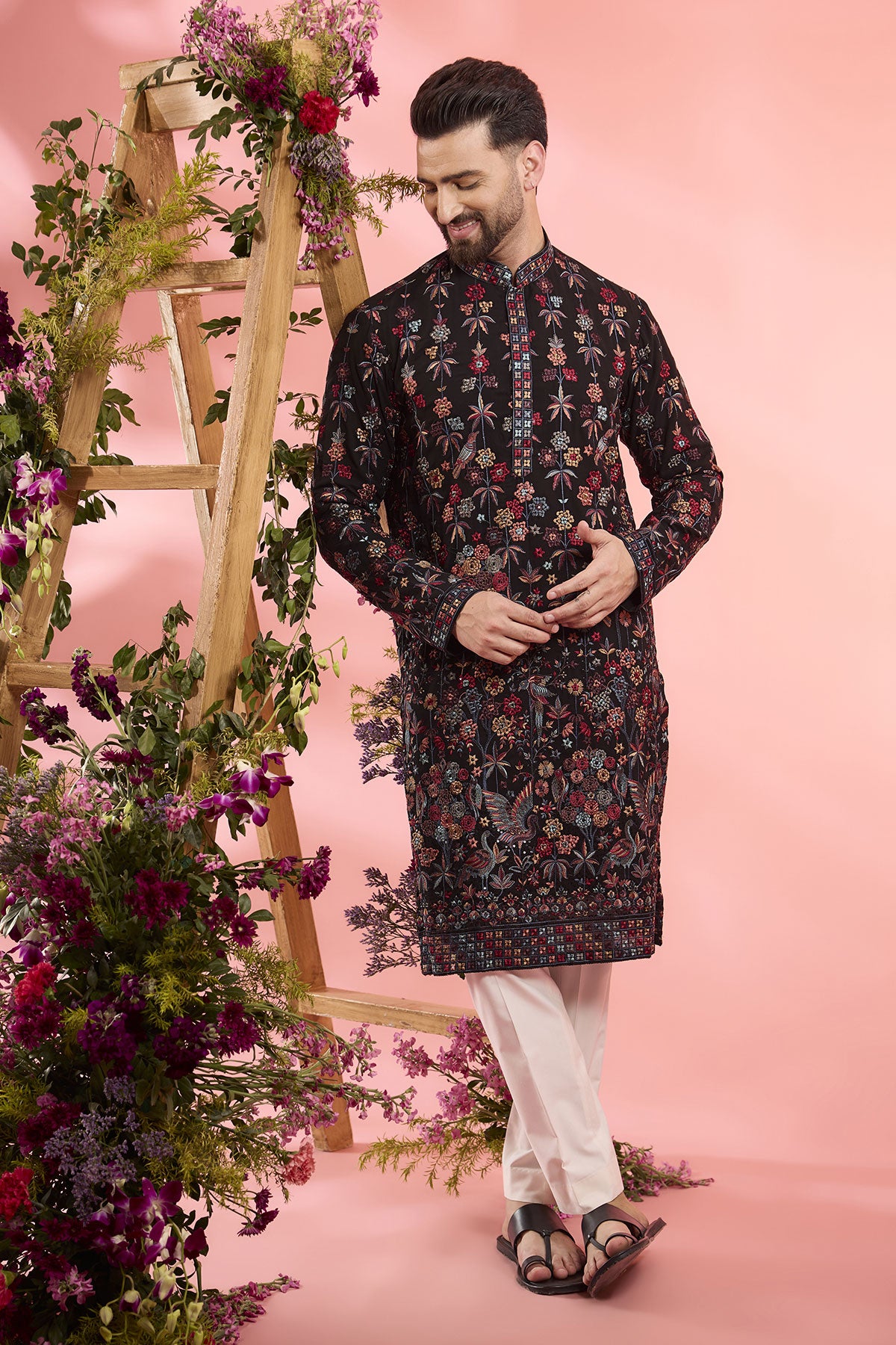 Black Georgette Floral & Fauna Embroidered Chikankari Kurta