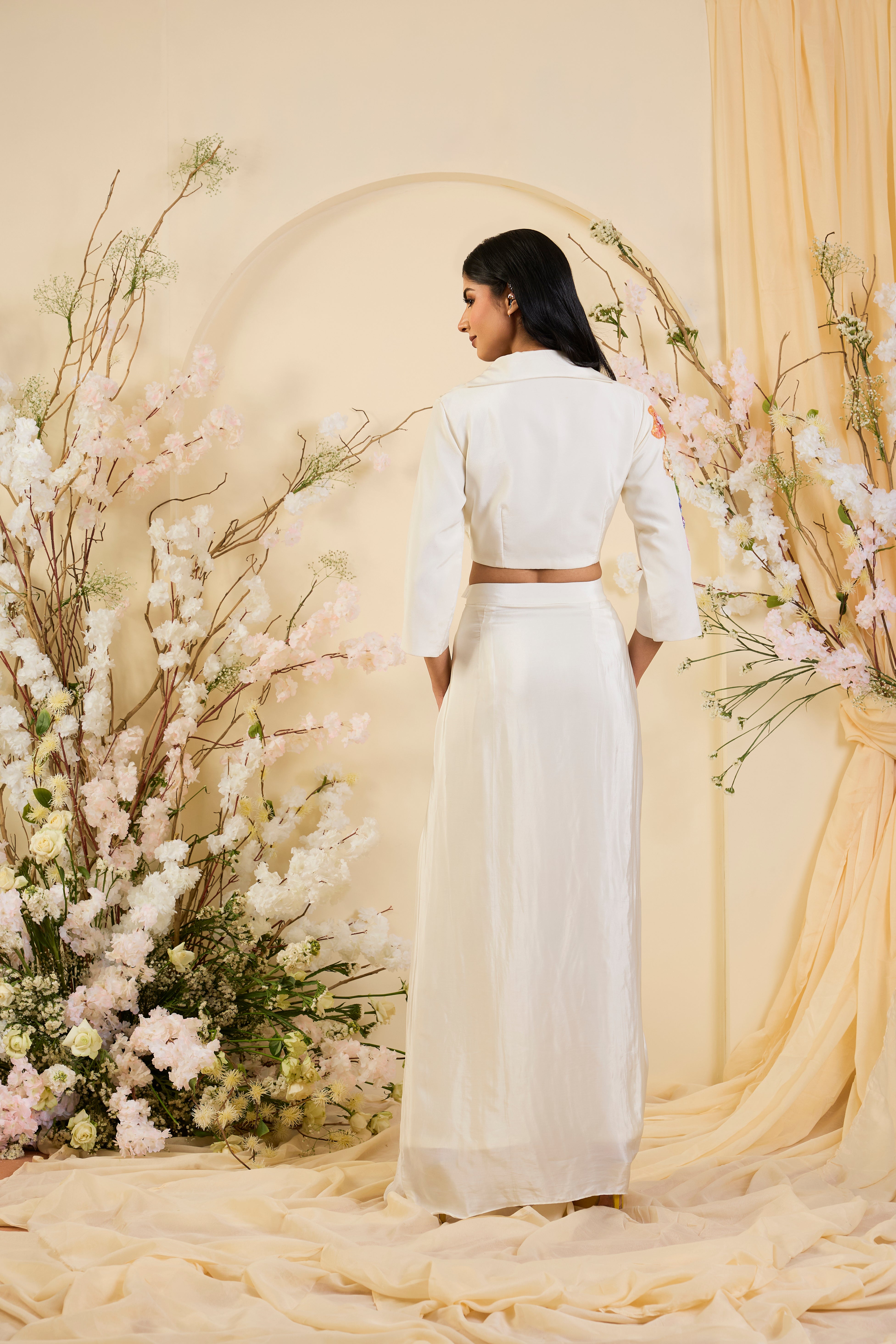 Ivory Garden: A Bloom of Artisanal Elegance