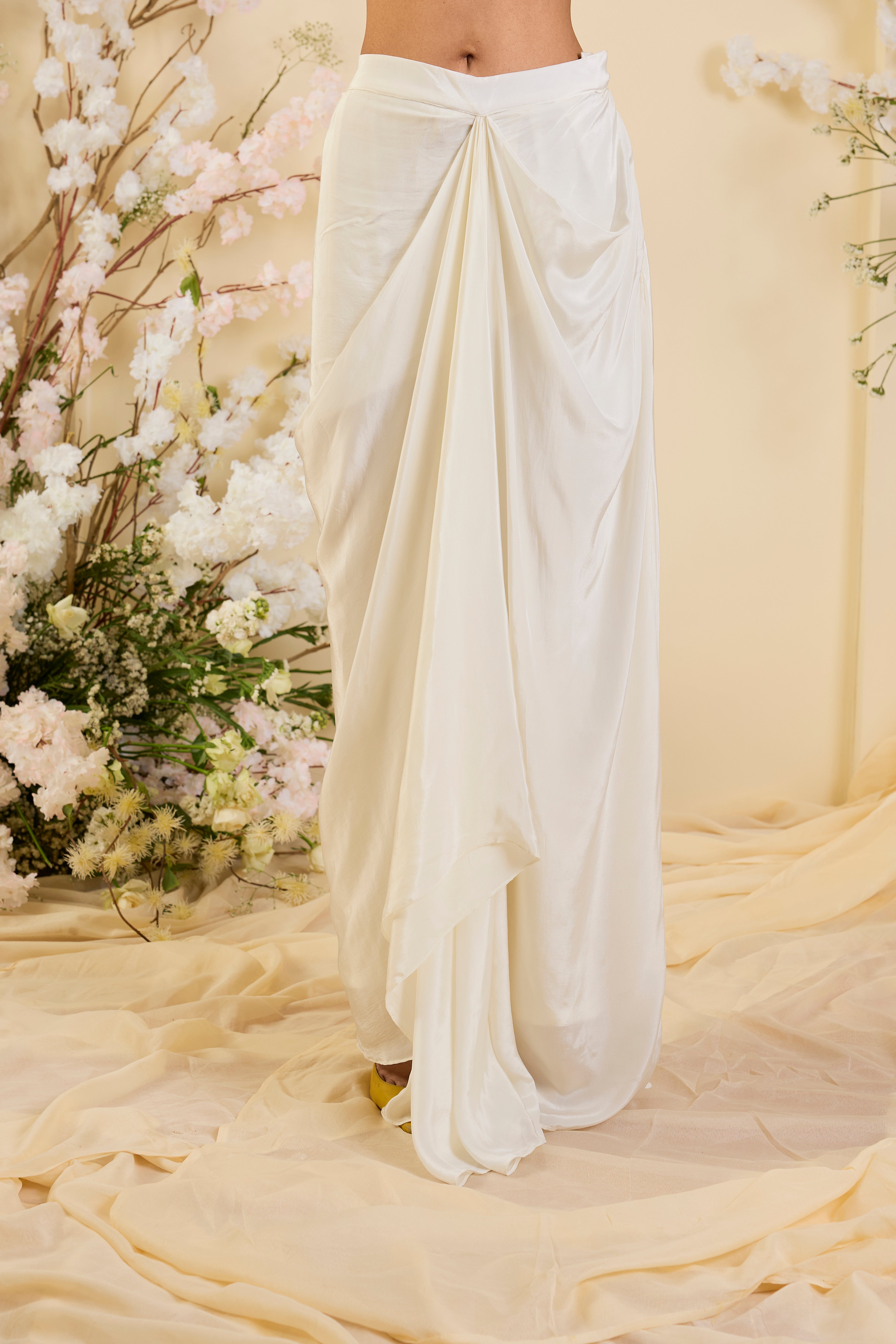 Ivory Garden: A Bloom of Artisanal Elegance