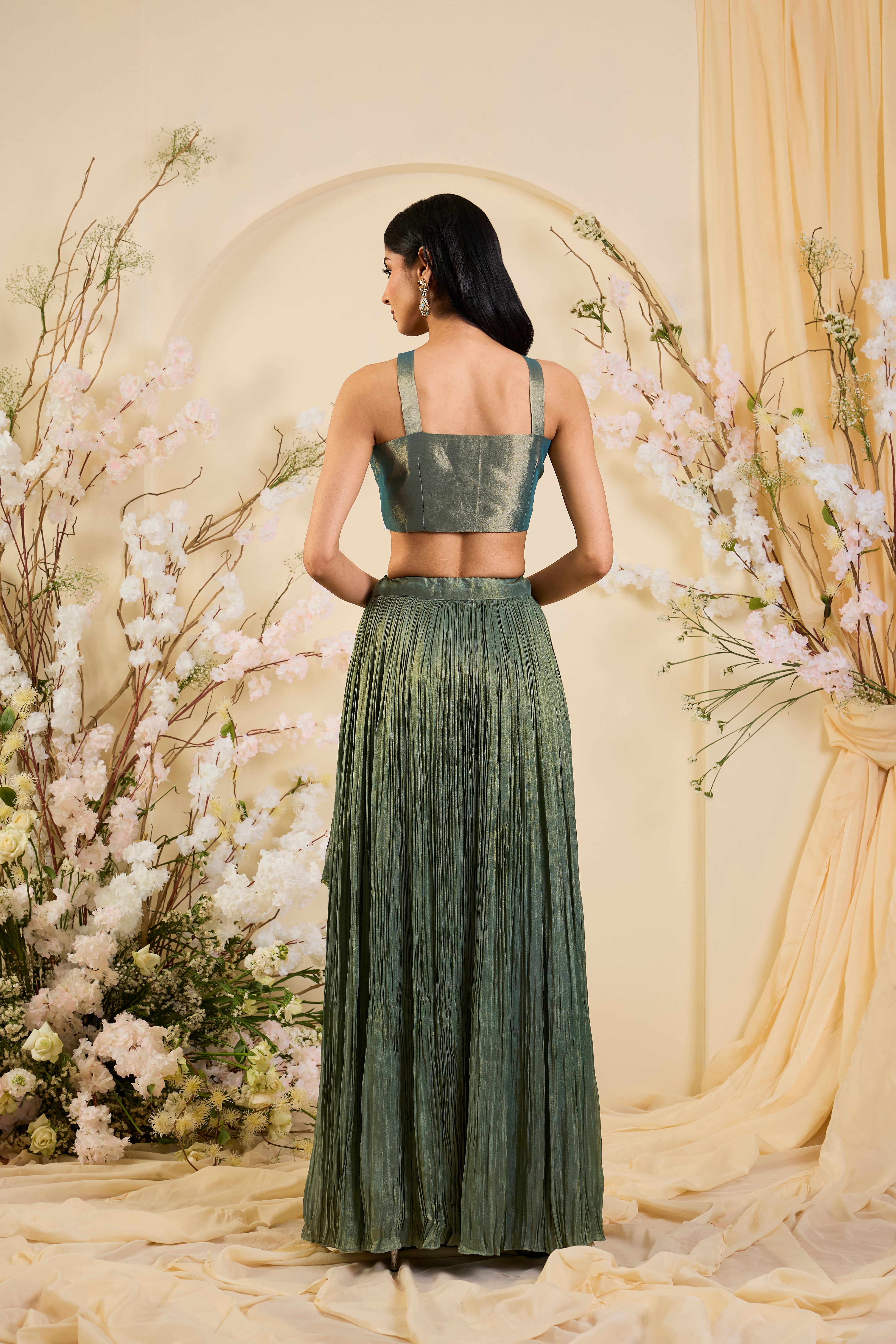 Emerald Heirloom: The Regal Layered Ensemble