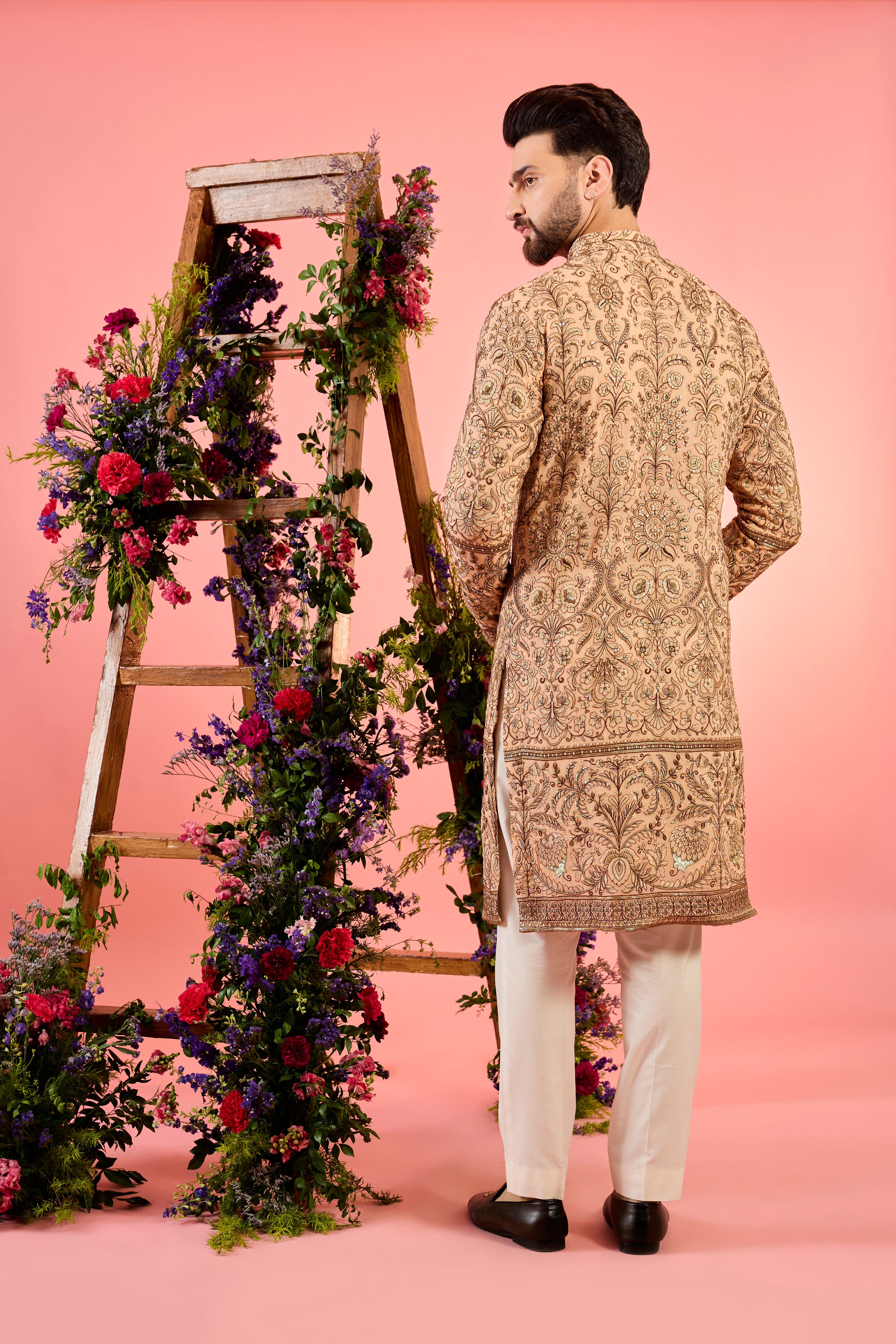 peach chinkari kurta with intricate floral zari embroidery