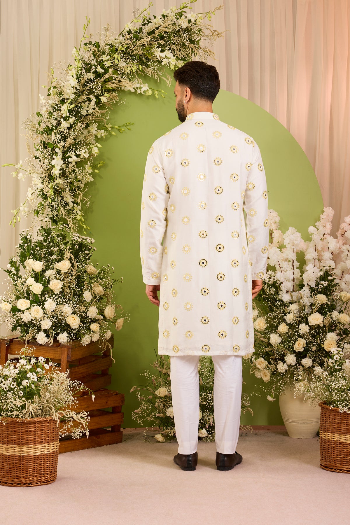 The Ciel -A Minimal mirror work Kurta with Yellow Threadwork and Shimmer