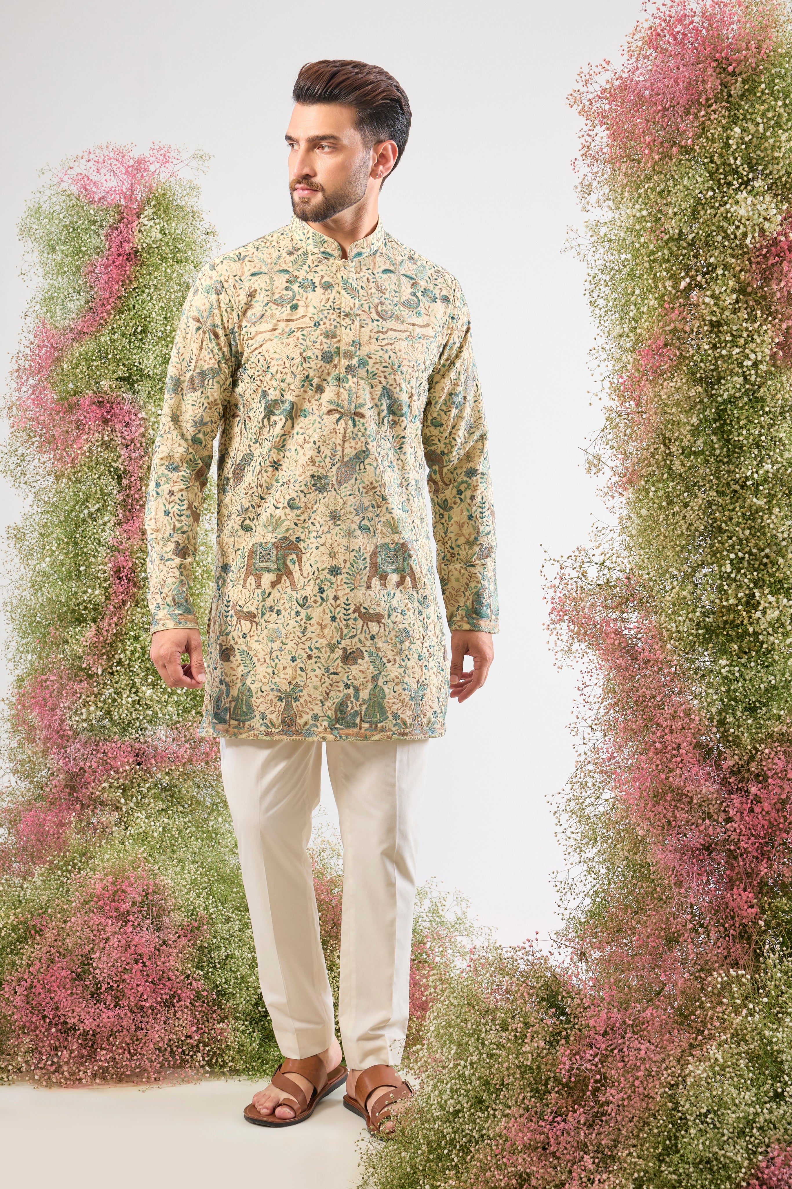 Creamy elegance. Intricate details. Our Short Kurta showcases beautiful Kashmiri Embroidery with charming Small Flora and Fauna Figures. A timeless classic. 🤍