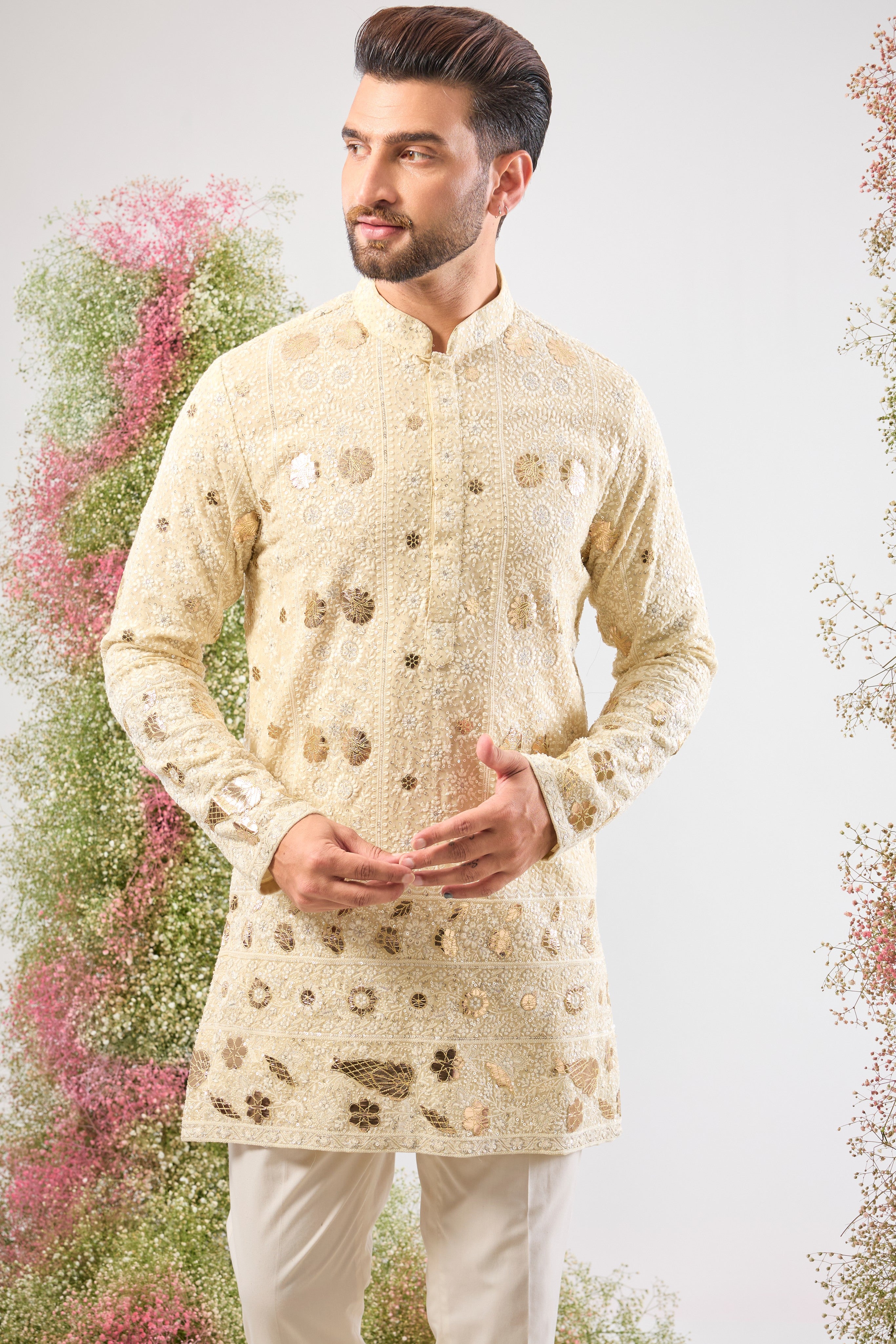 This Kurta combines the beauty of detailed Chikankari with striking Intricate Leather Patchwork and fine Sequins. A piece that delivers pure, sophisticated charm for any occasion. ★