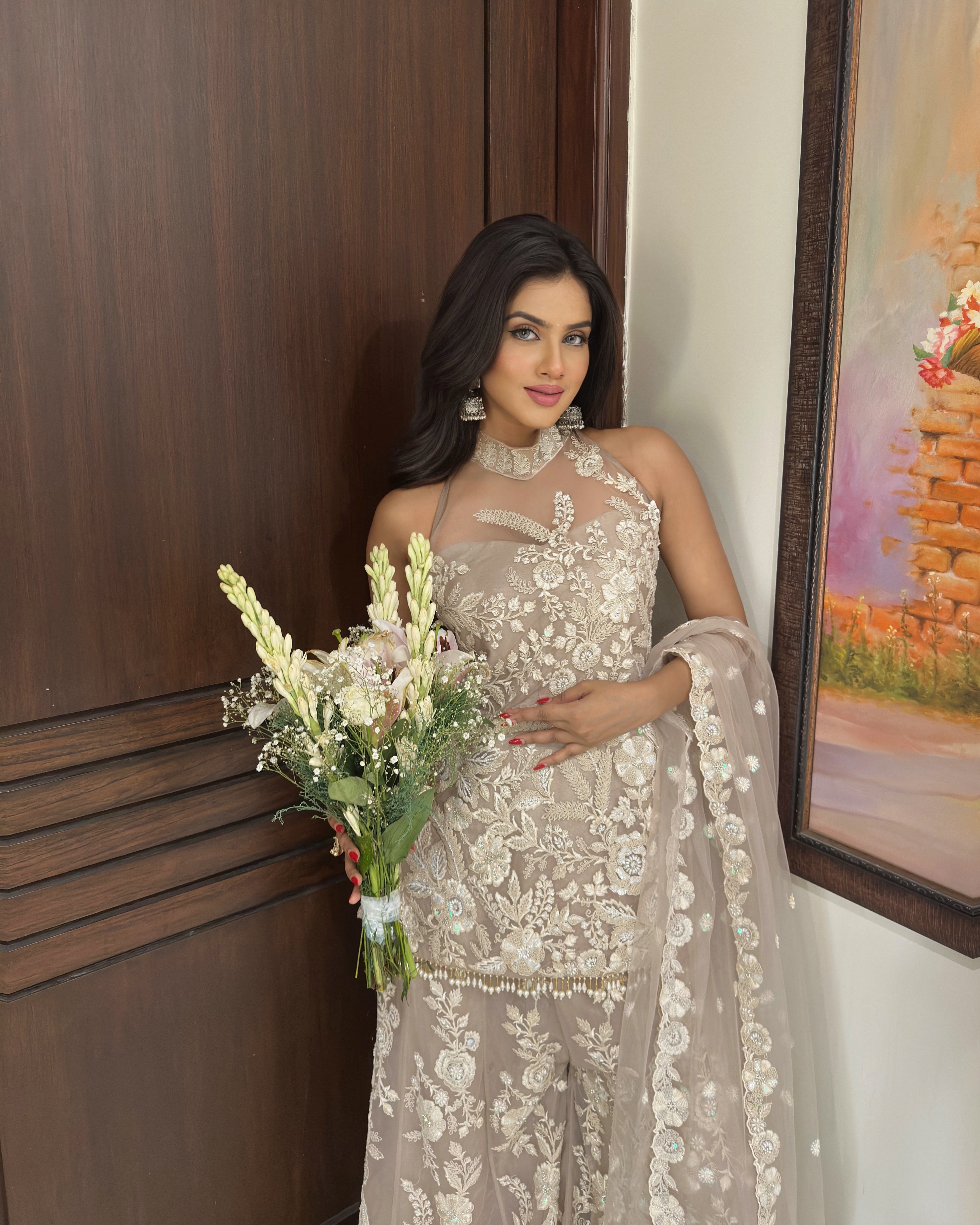 Champagne Veil: An Ode to Ethereal Grandeur
