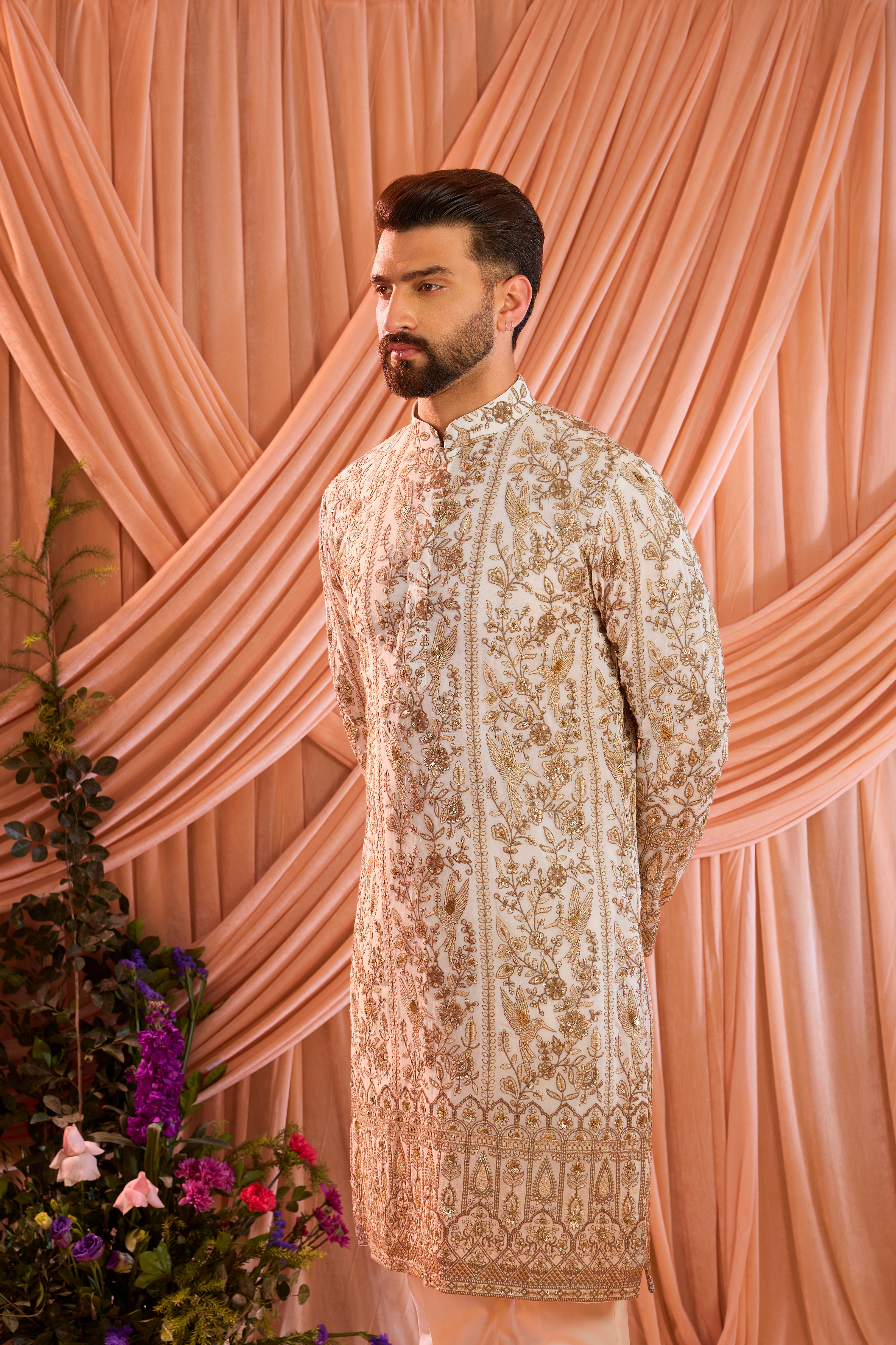 White chikankari kurta with detailed flora & fauna  embroidery