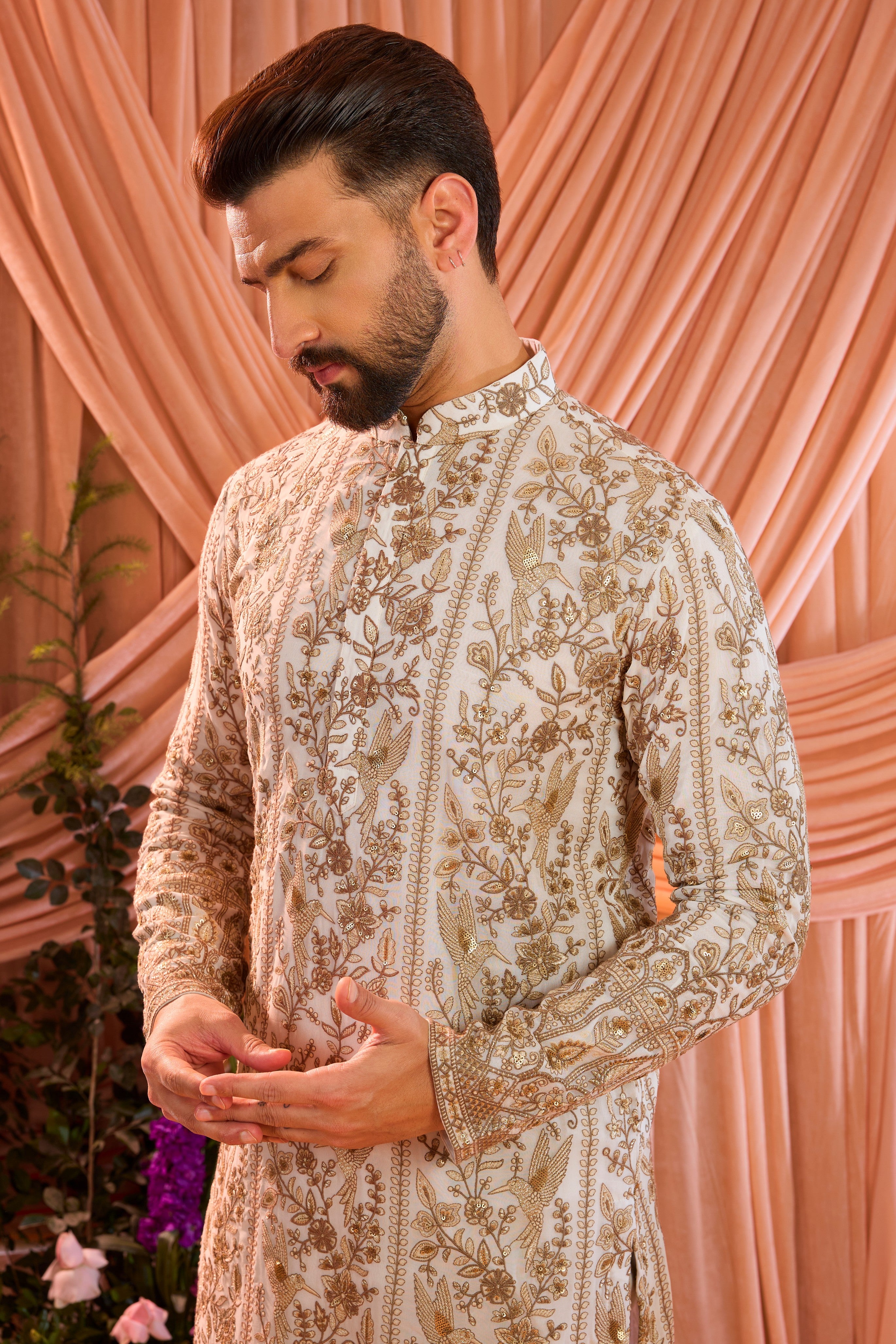 White chikankari kurta with detailed flora & fauna  embroidery