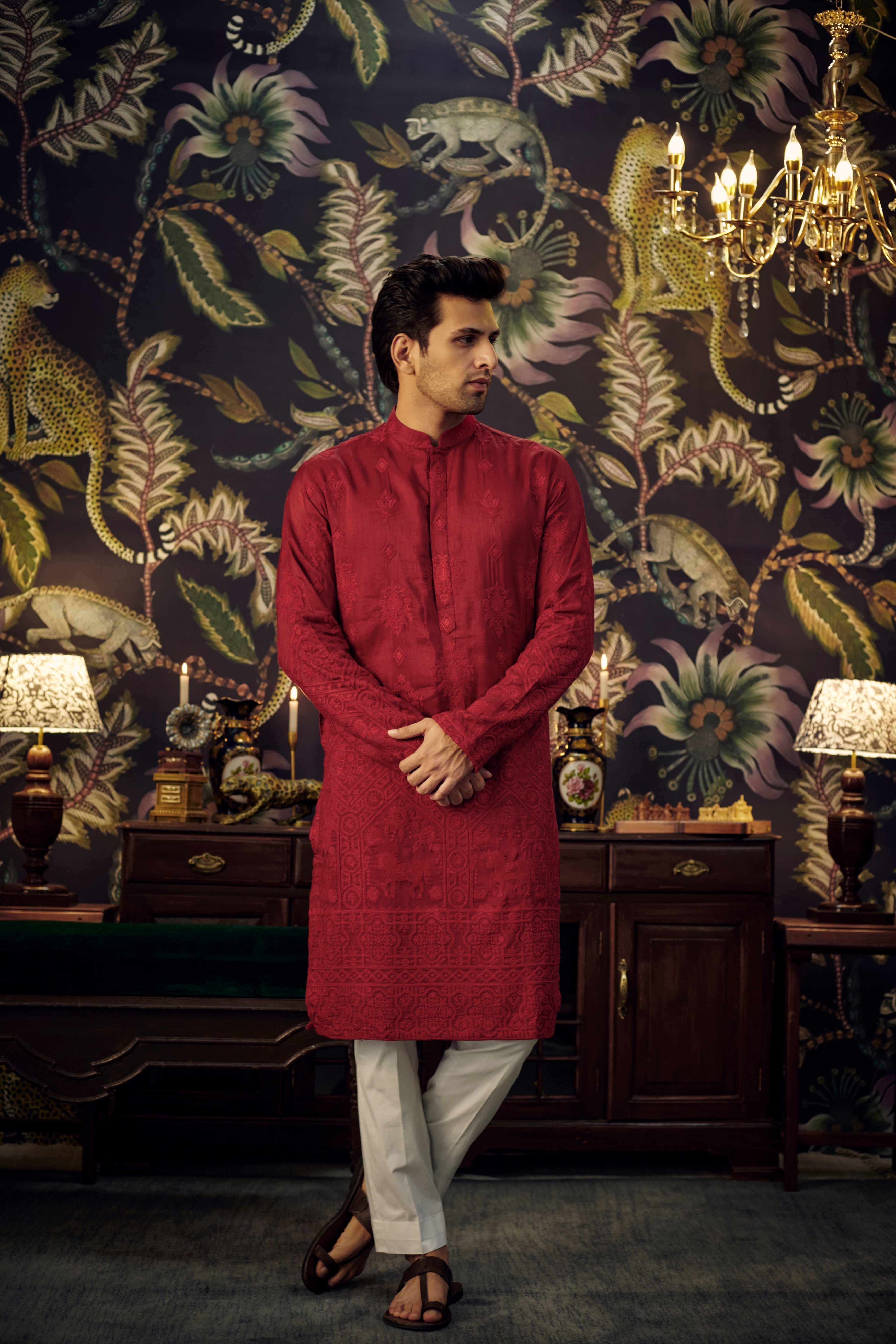 Maroon Chikankari Kurta with detailed figure embroidery. - kasbahmen