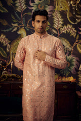 Classic peach mirror-work kurta - kasbahmen