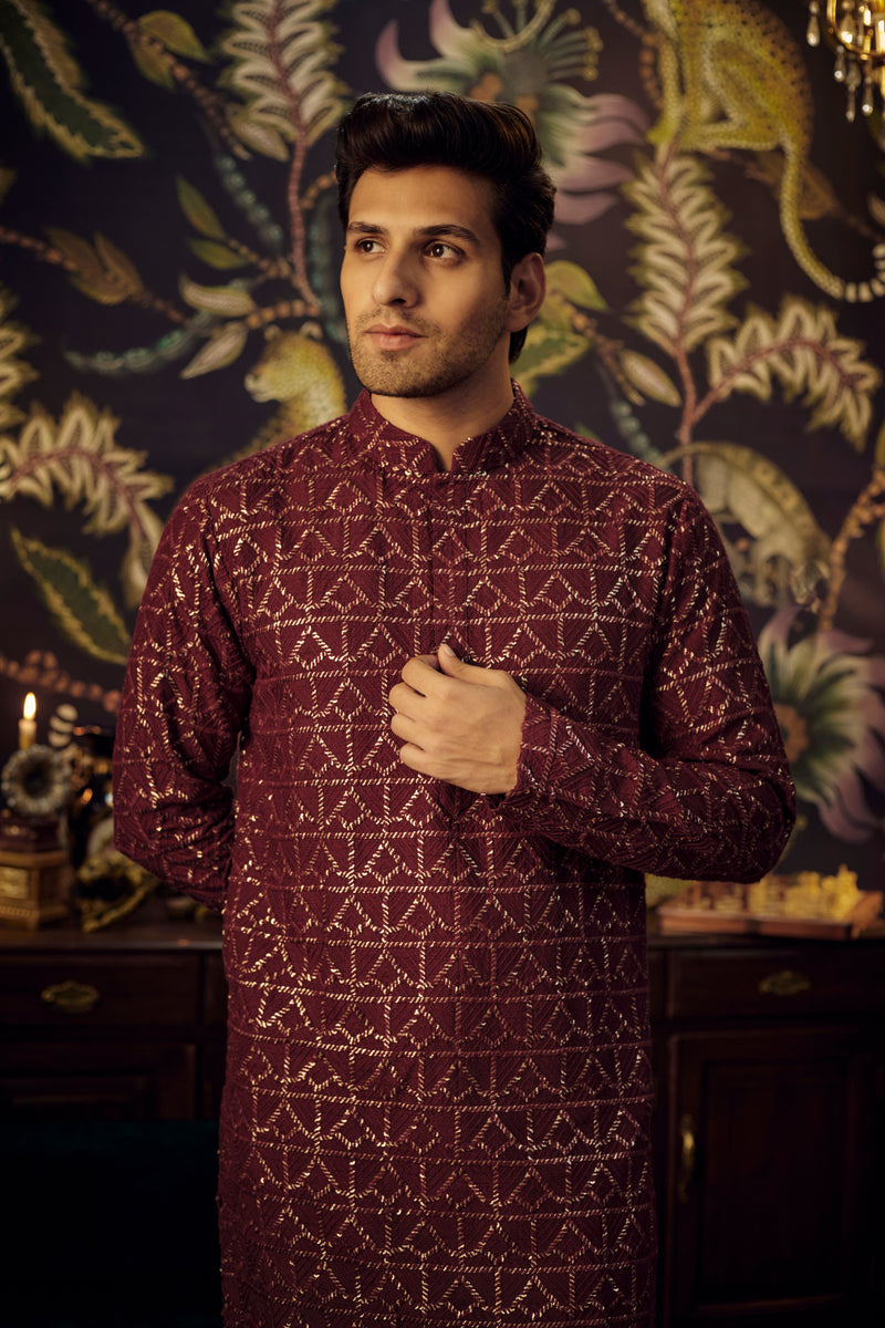 Maroon Chikankari Kurta with detailed tone-to-tone threadwork and sequin embroidery - kasbahmen