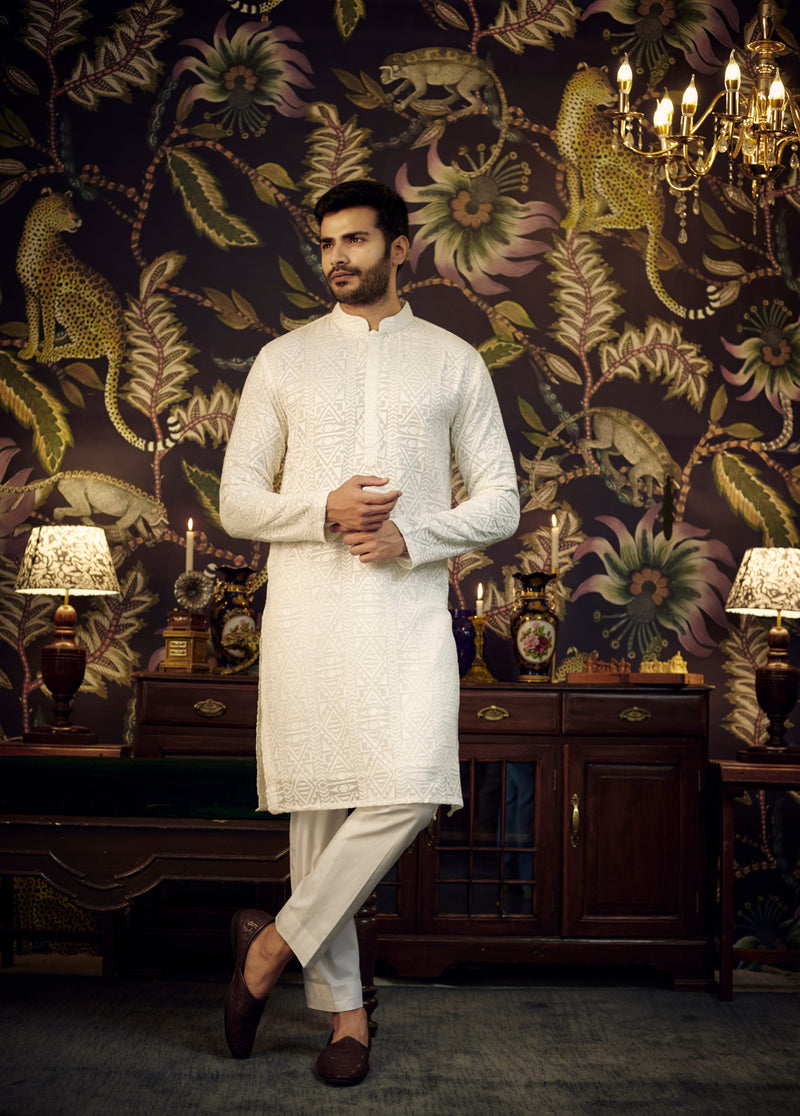 Opulent White Chikankai Kurta - kasbahmen