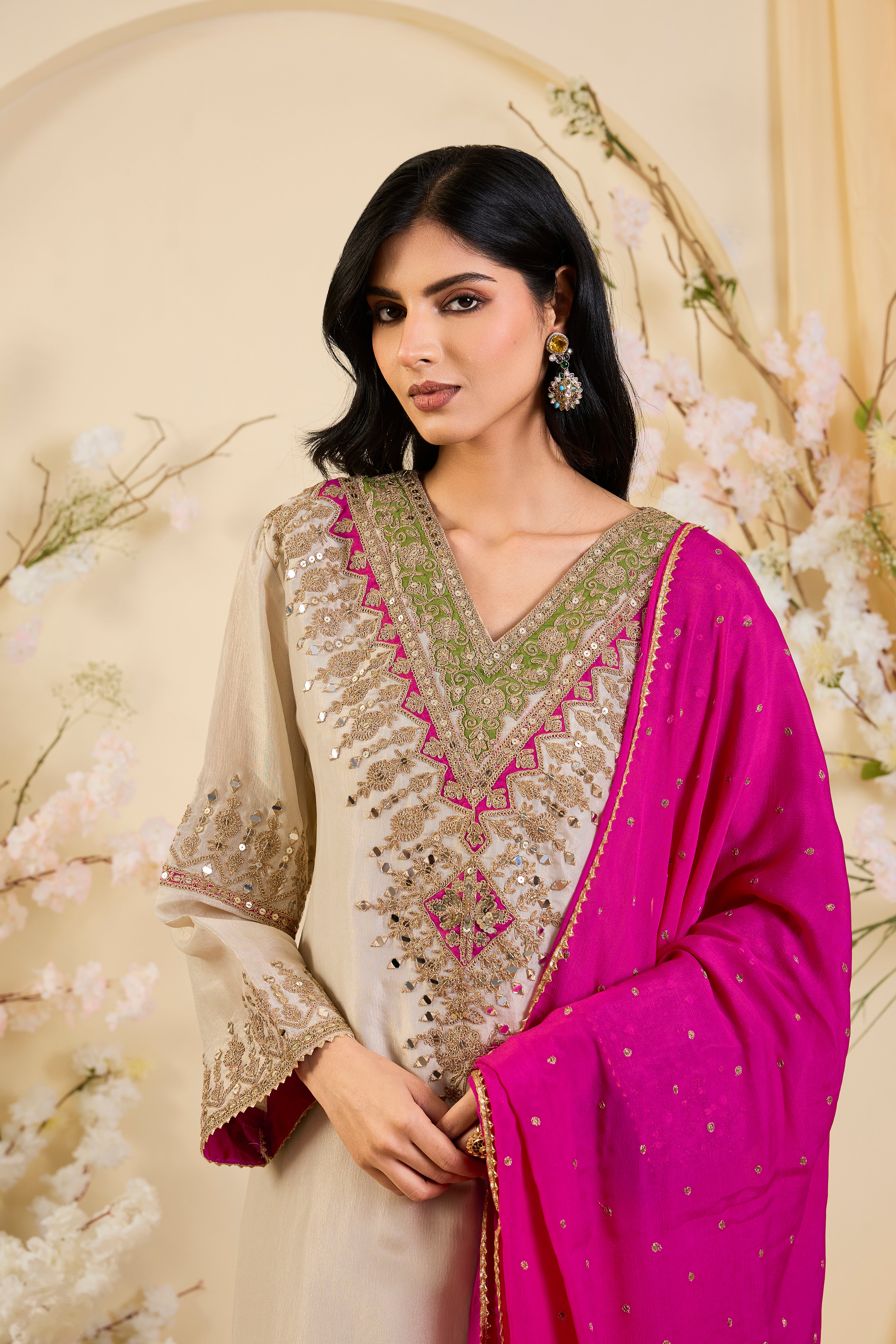 Noor-e-Ivory: A Heritage Embroidered Kurta Set with Regal Zari Accents & Fuchsia Draped Elegance