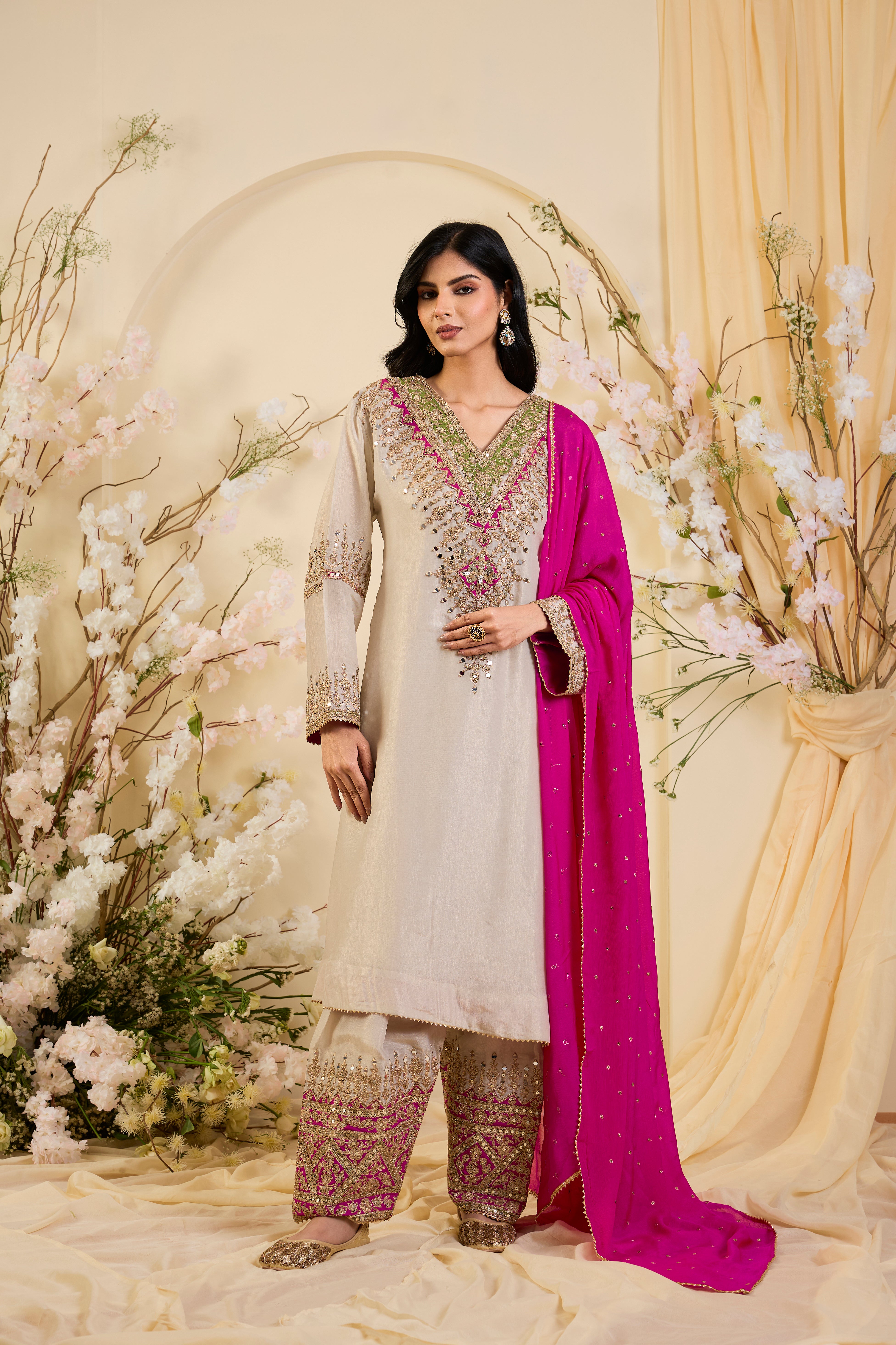 Noor-e-Ivory: A Heritage Embroidered Kurta Set with Regal Zari Accents & Fuchsia Draped Elegance