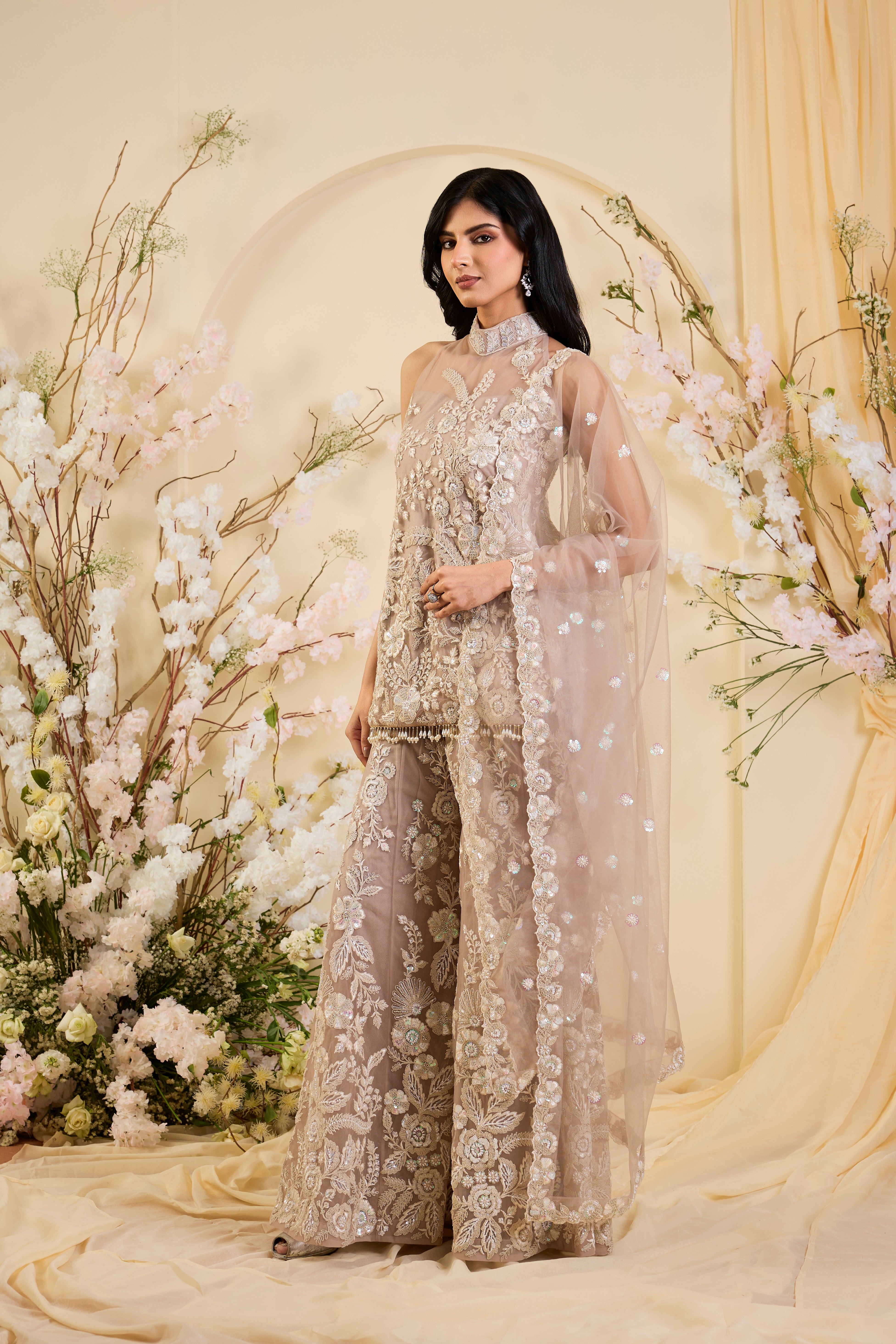 Champagne Veil: An Ode to Ethereal Grandeur