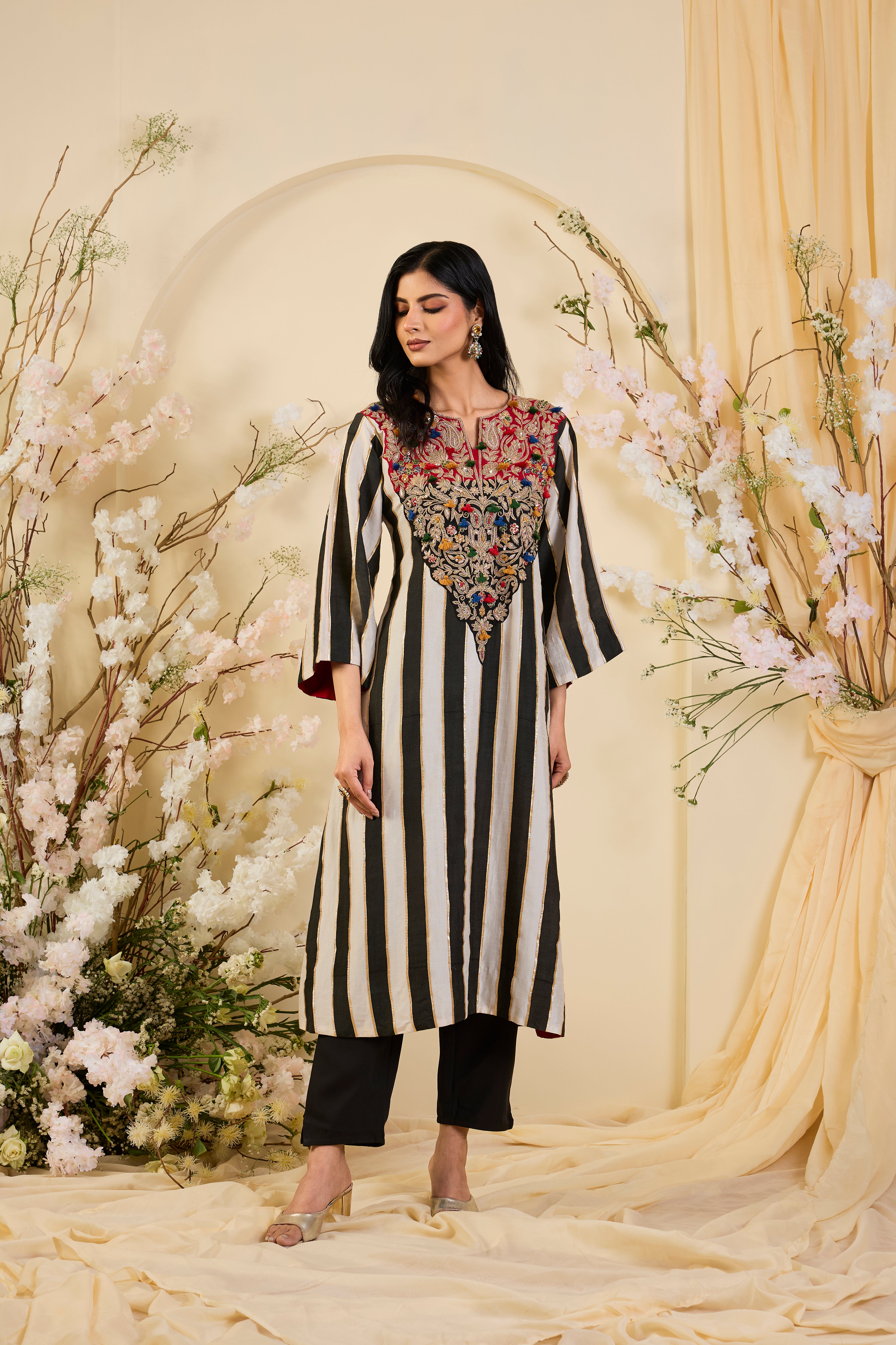 Noir Regalia: The Striped Symphony of Heritage & Opulence