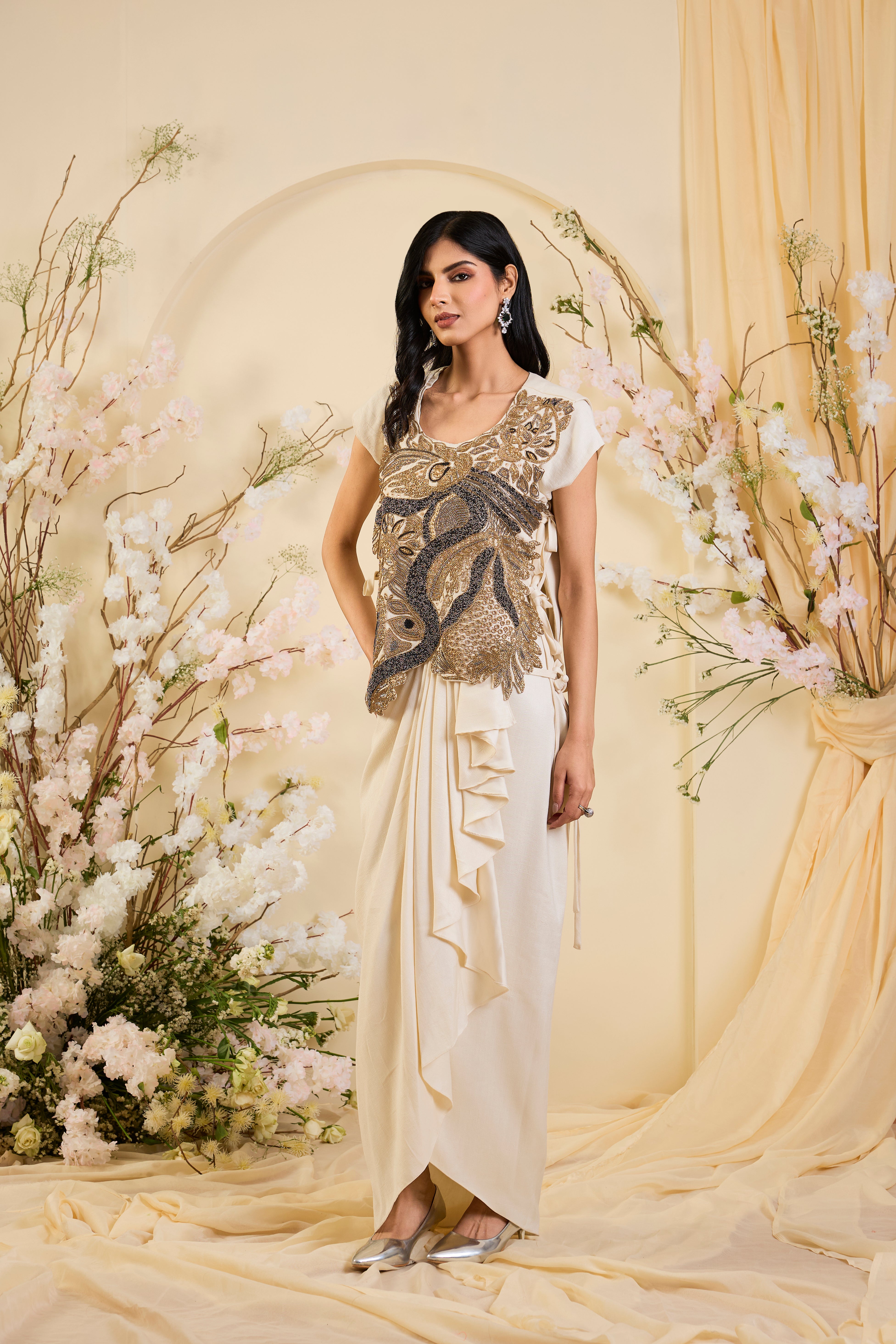 Sculpted Ivory Gillet set, Drenched in Gold