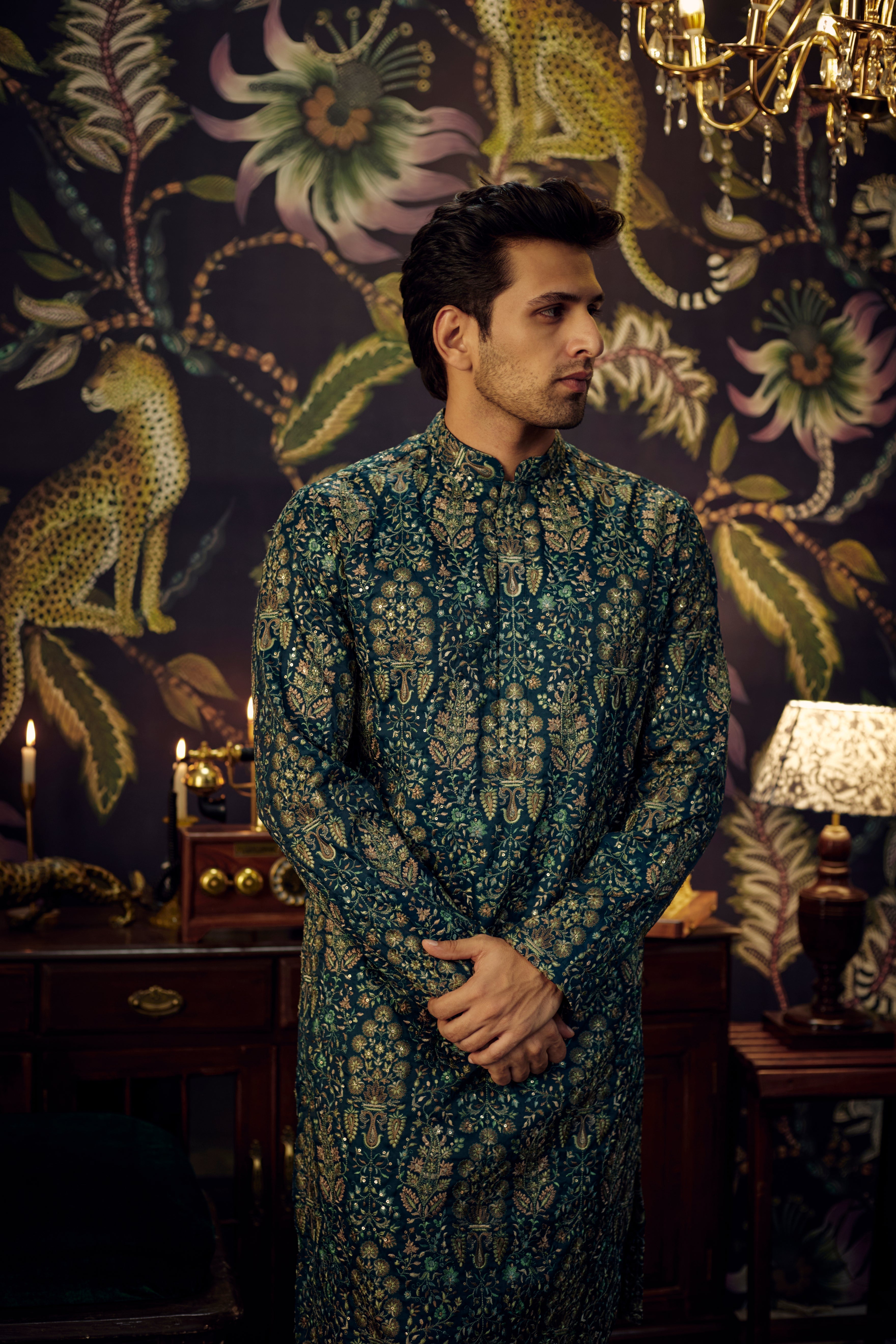 Green floral chikankari kurta - kasbahmen