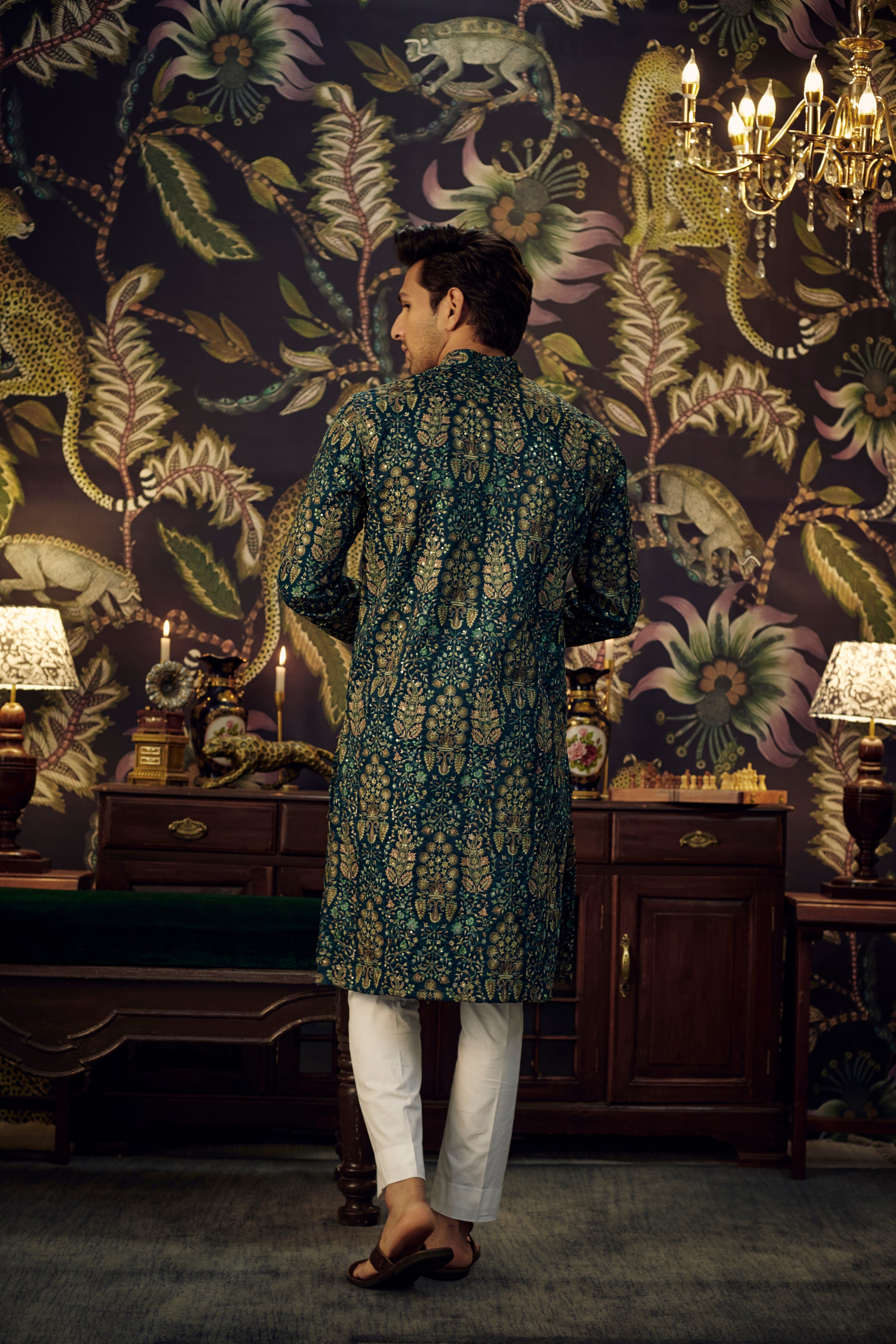 Green floral chikankari kurta - kasbahmen