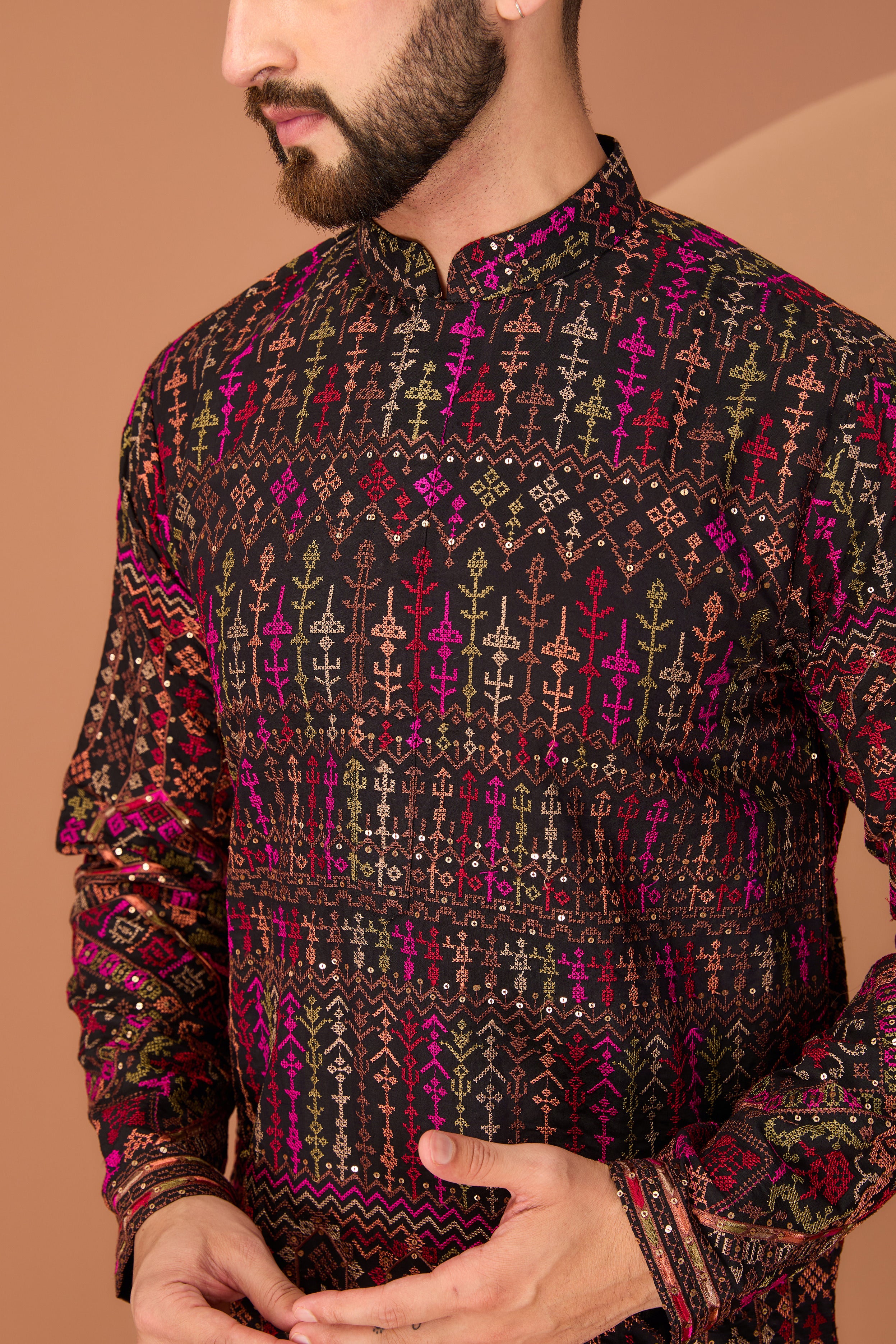 Black kashmiri embroidered kurta with intricate multi-threadwork - kasbahmen