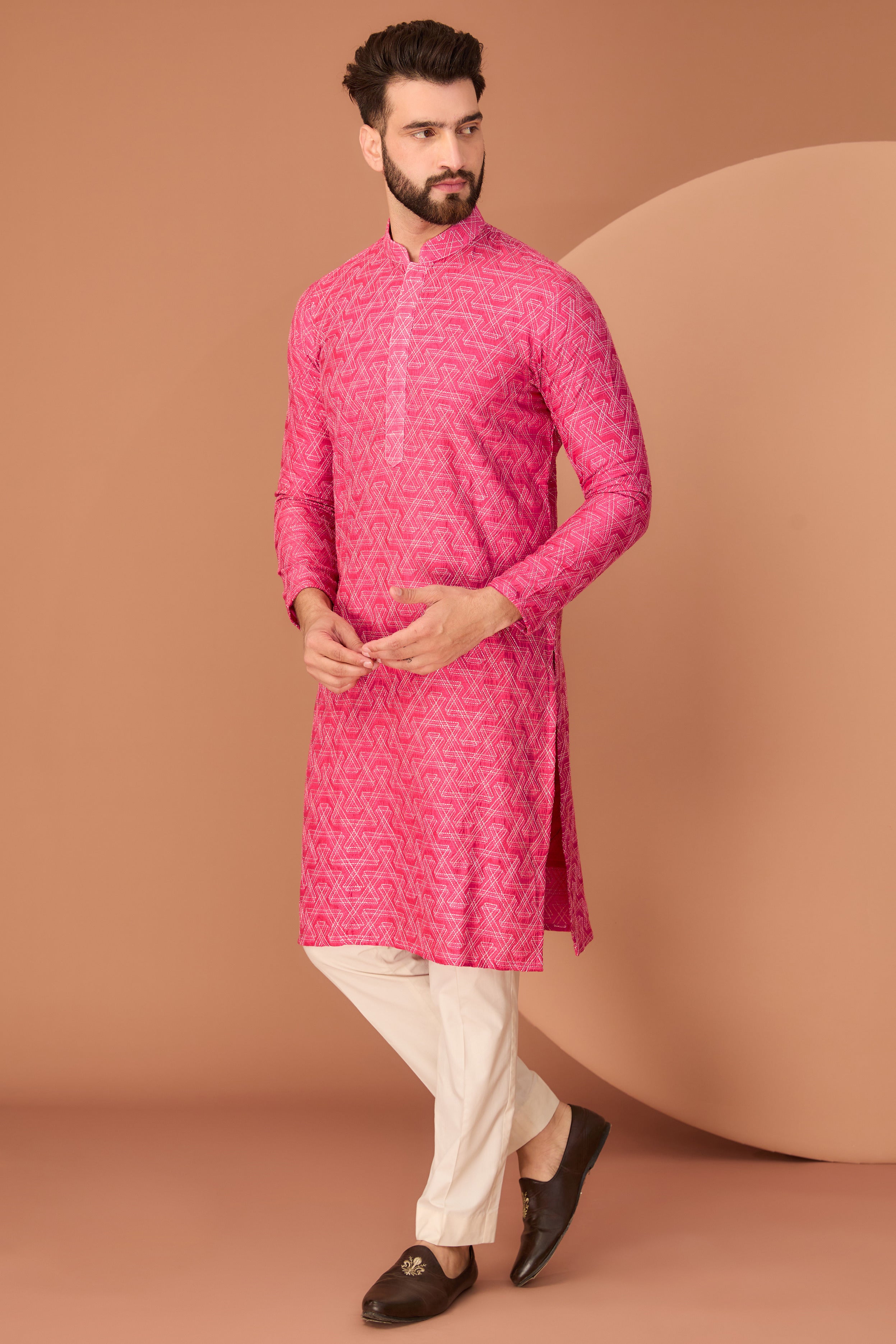 Hot Pink Geometrically embroidered kurta - kasbahmen