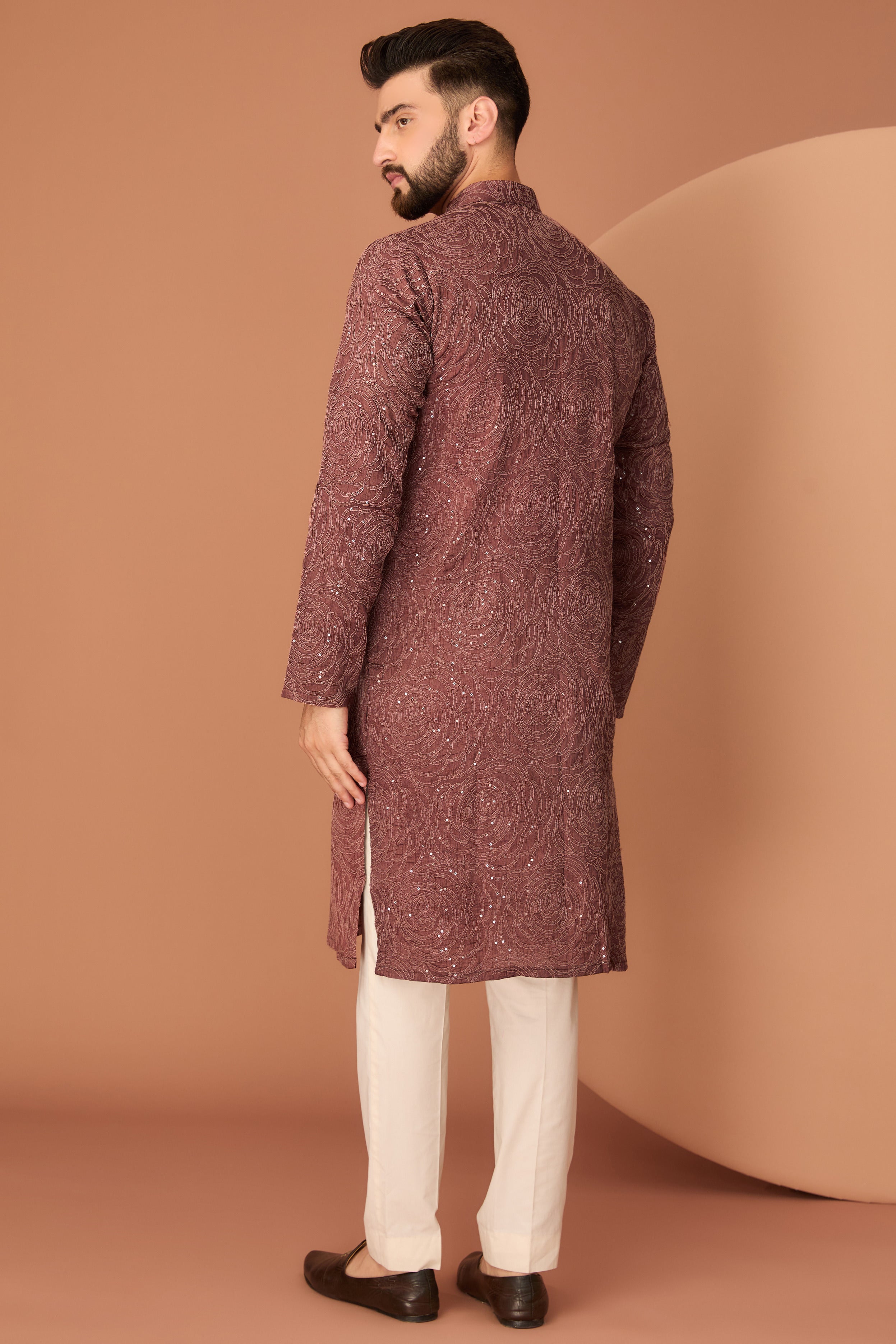 Dark rust brown floral embroidered kurta - kasbahmen