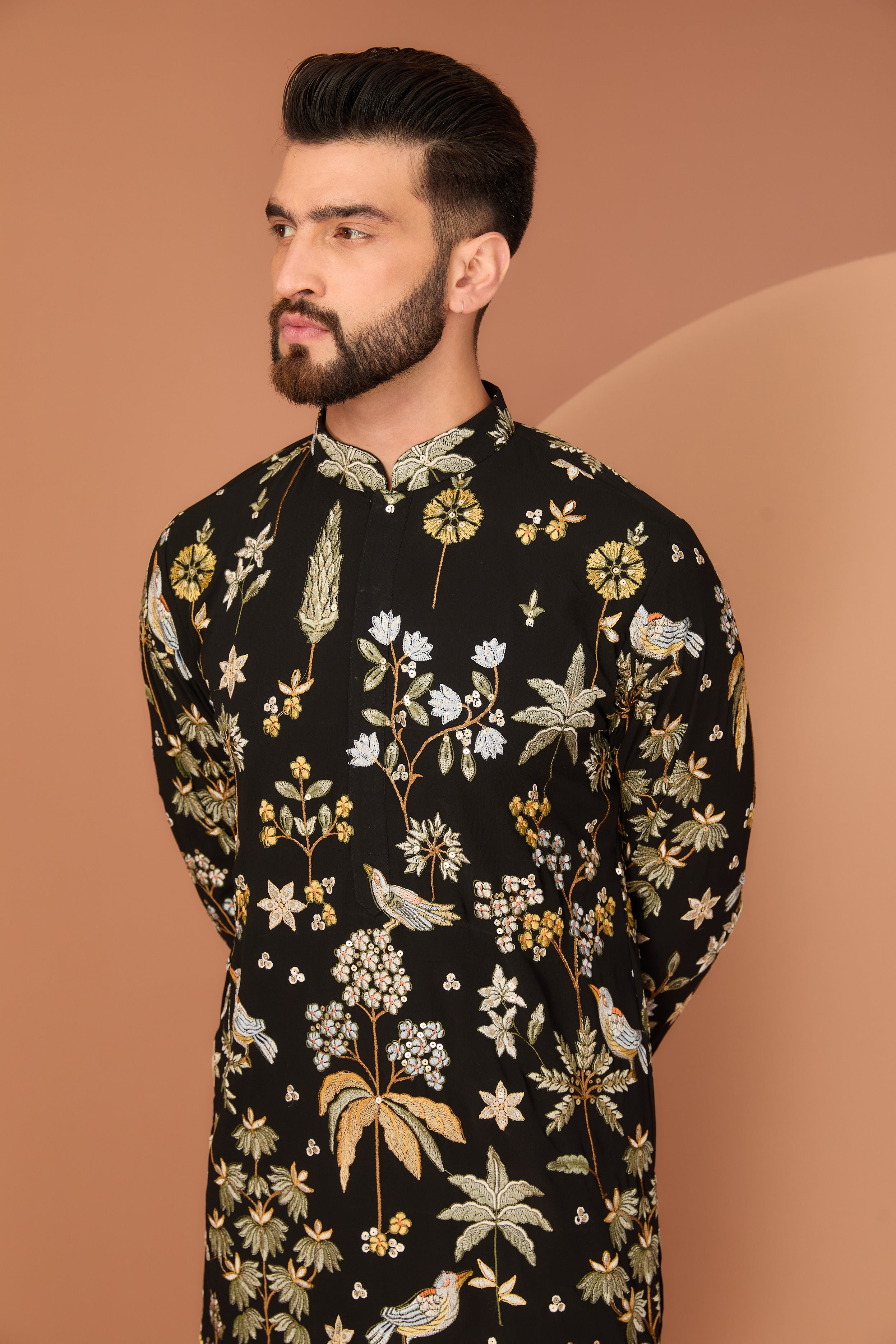 Black flora-fauna embroidered kurta - kasbahmen