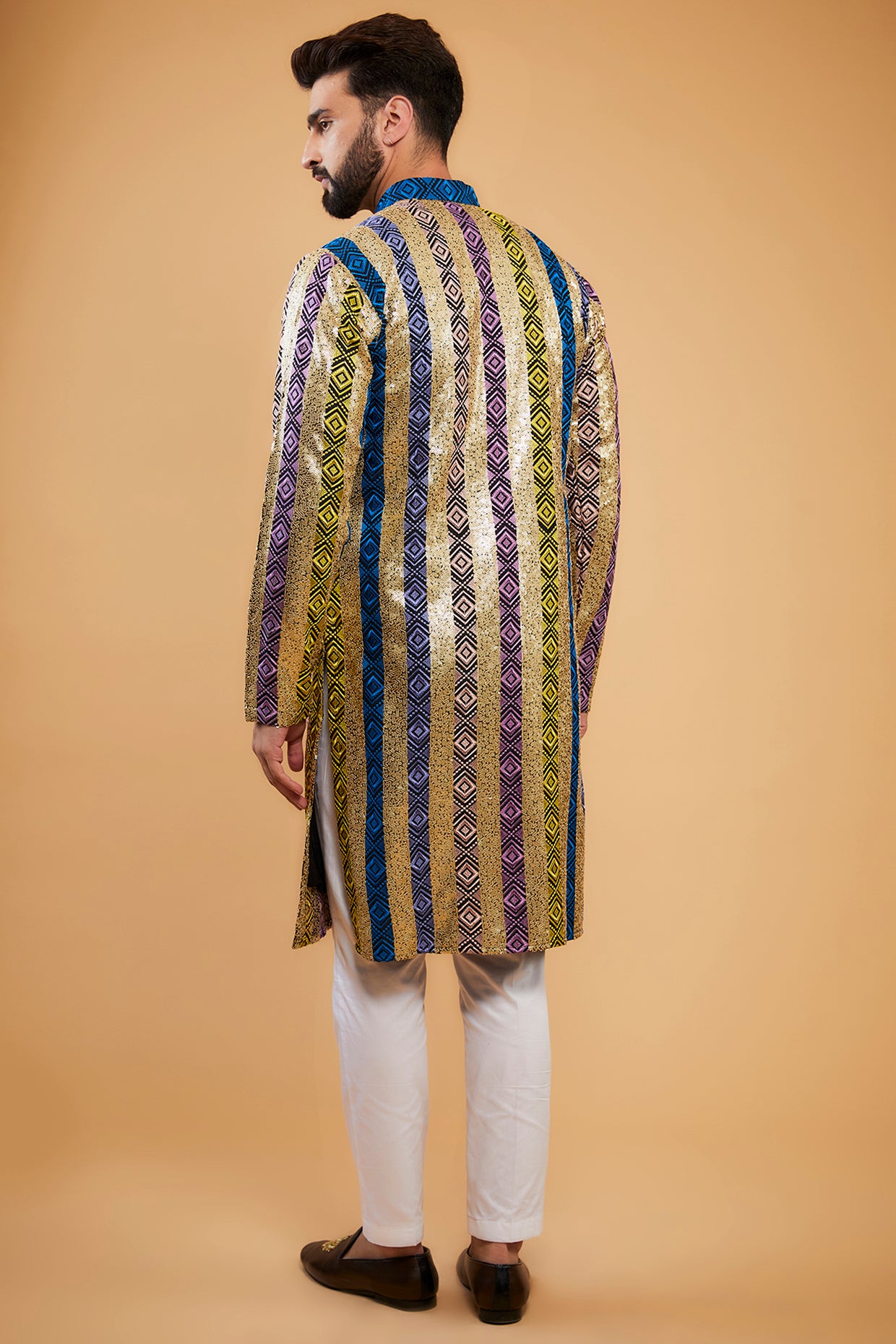 Geometrically multi-embroidered kurta with heavy sequins work - kasbahmen