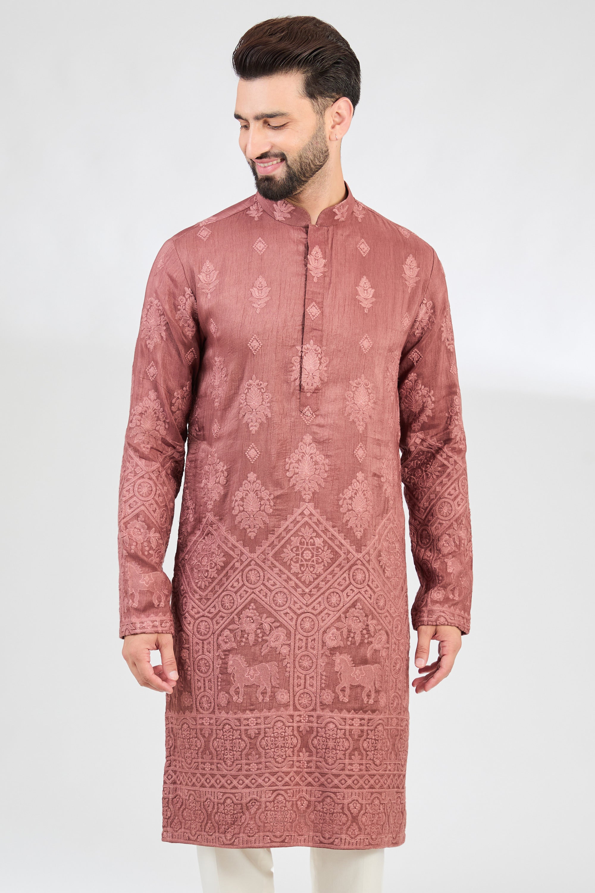 Mauve taupe chikankari kurta with intricate horse mitifs. - kasbahmen