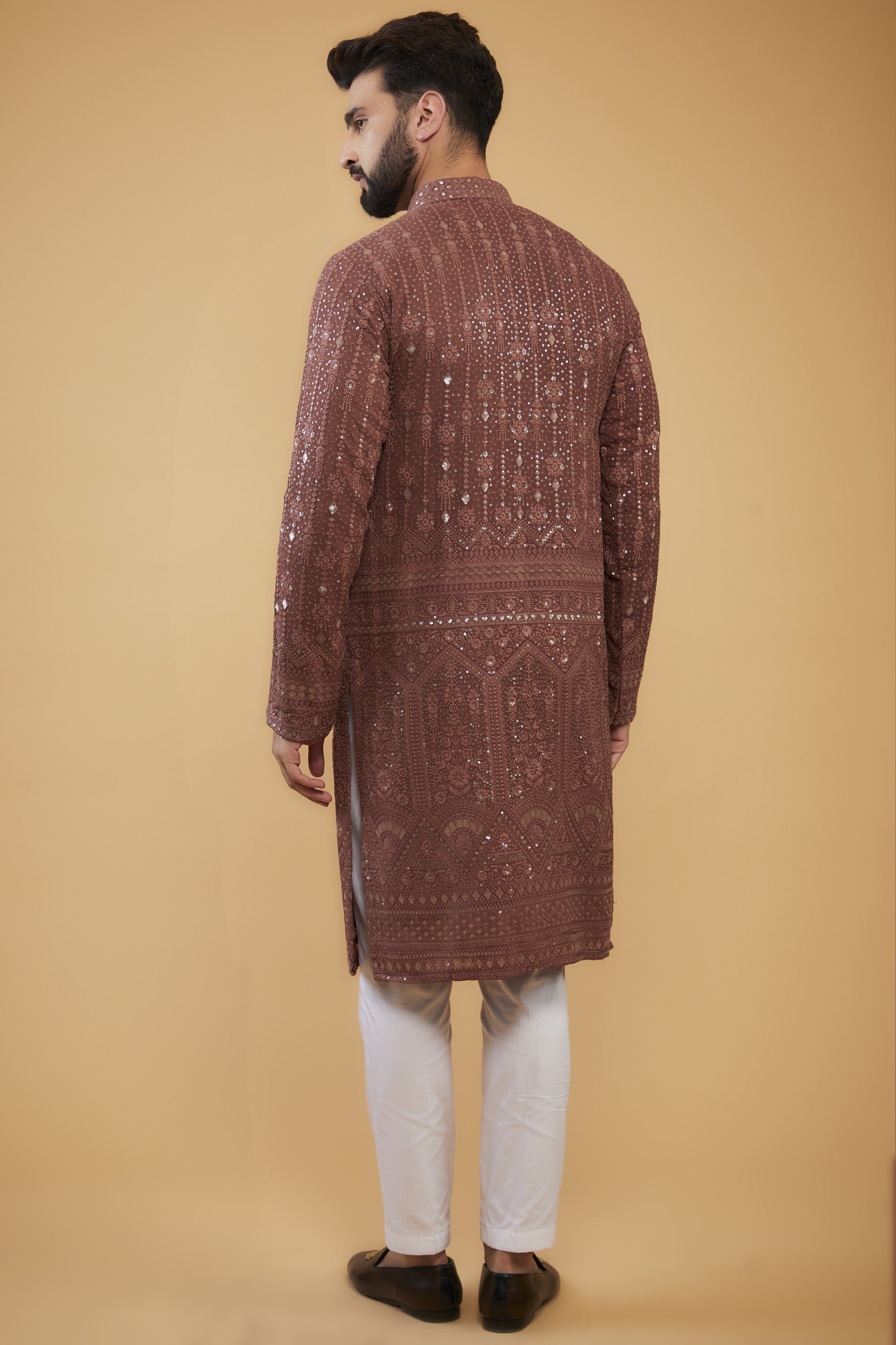 Mauve-taupe/Brown sequined kurta with detailed embroidered border. - kasbahmen