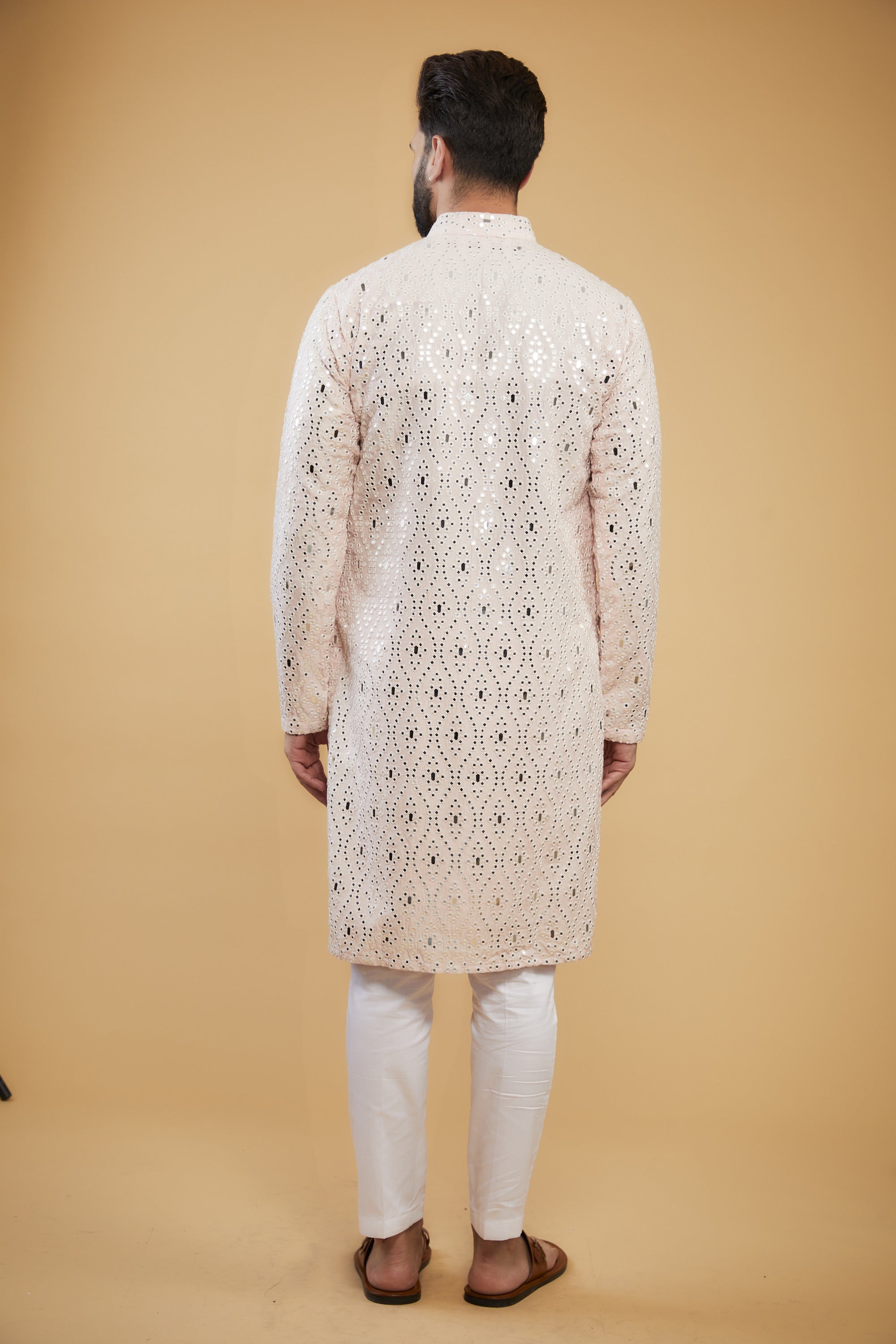 Baby Pink Mirror-work kurta - kasbahmen