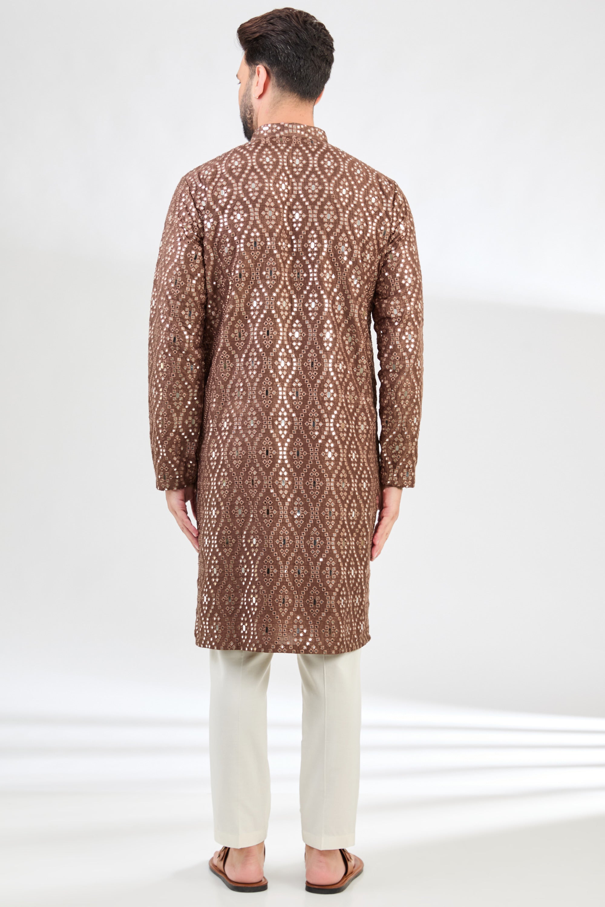 Mauve -taupe classic mirror-work kurta. - kasbahmen