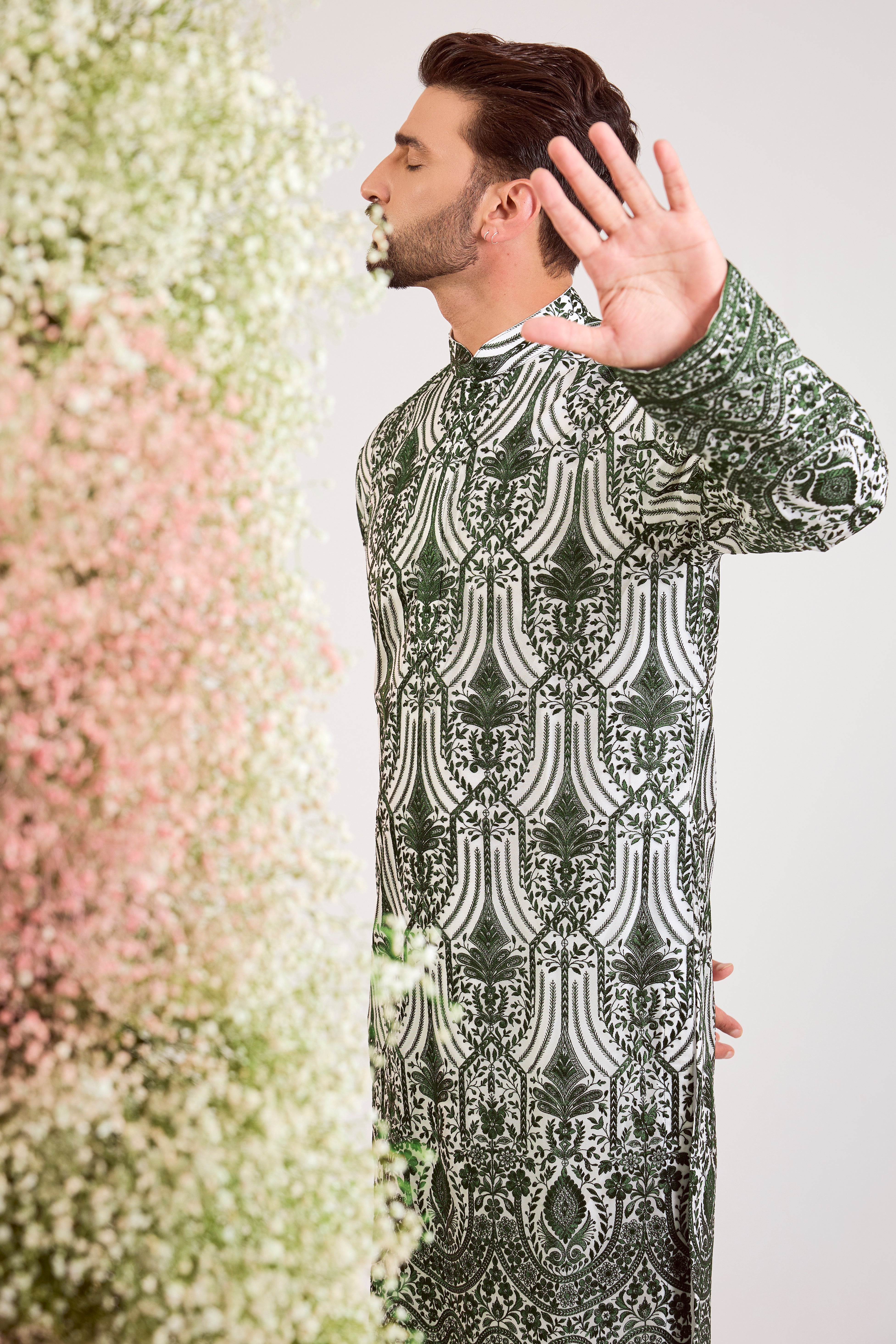 emerald green chikankari kurta on organza