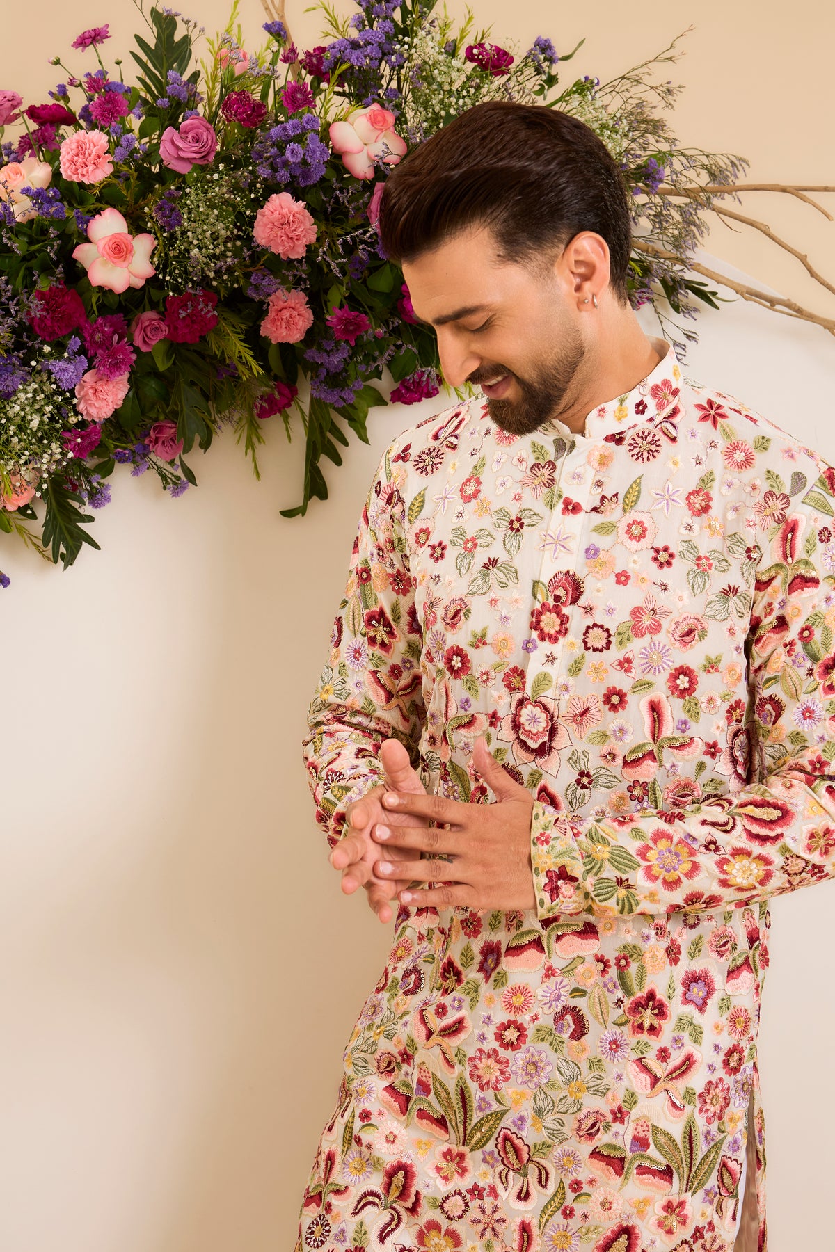 The Aurelia — An Ivory Kurta Draped in Delicate Florals