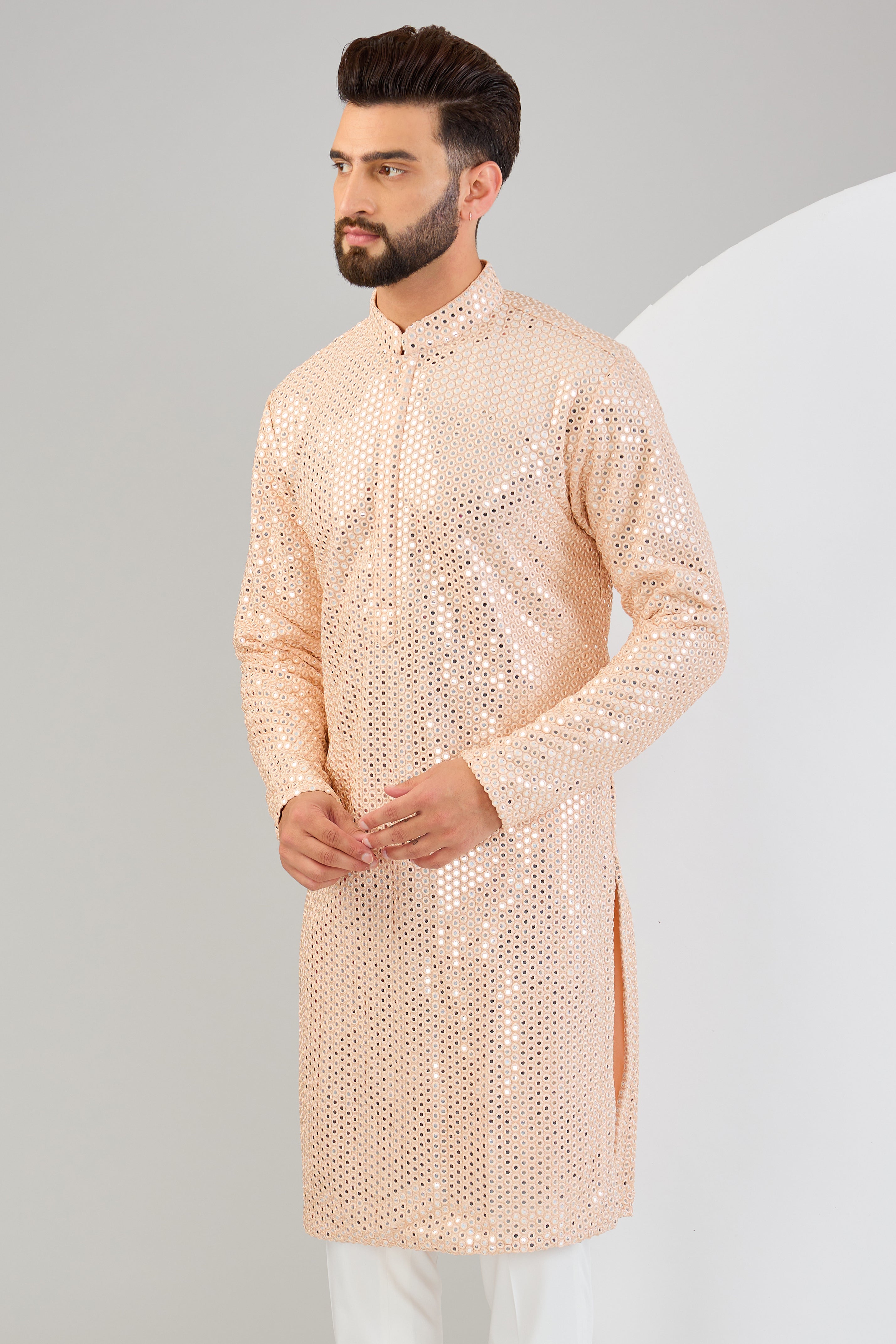 Classic pink mirror-work kurta. - kasbahmen