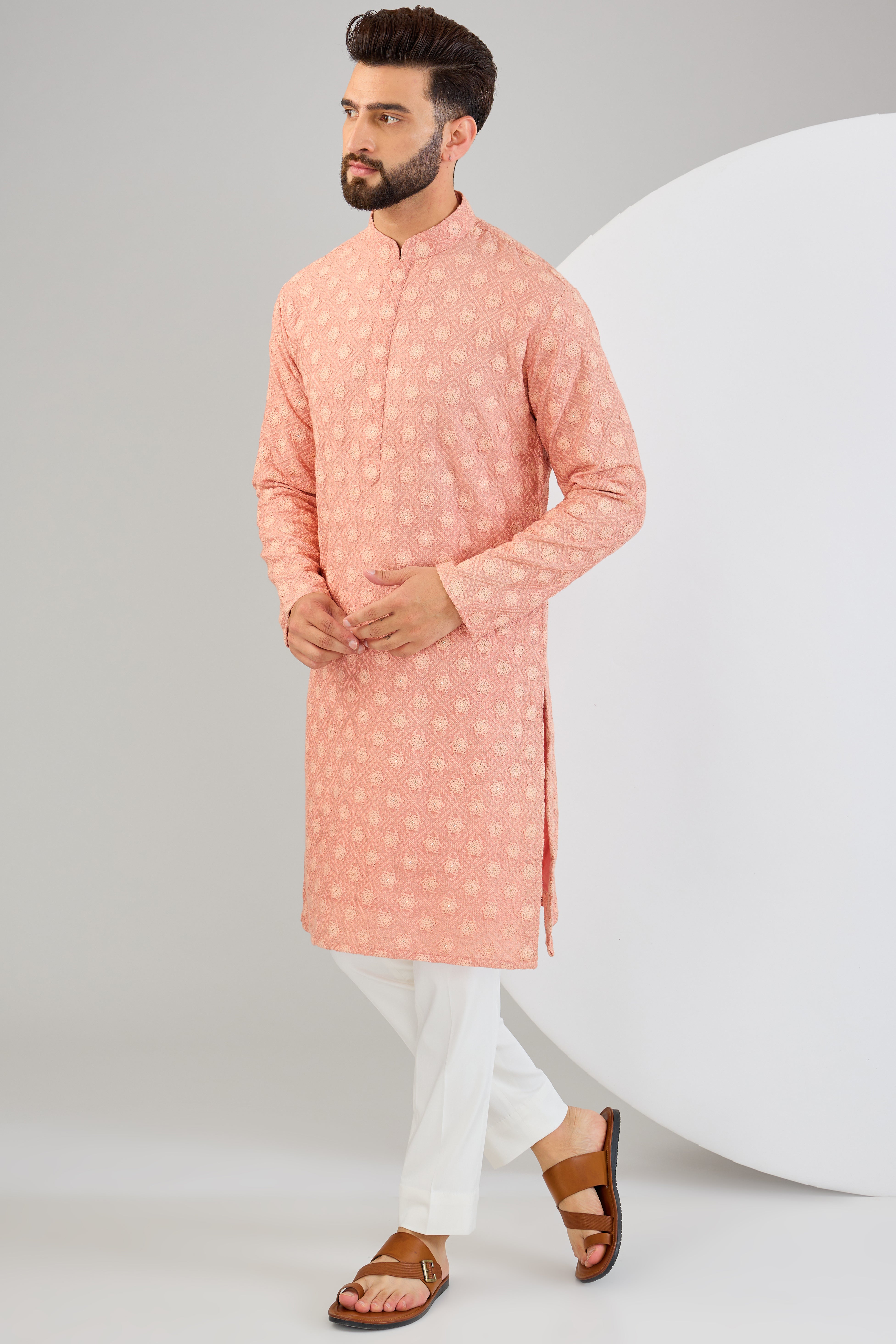 Onion pink chikankari kurta. - kasbahmen