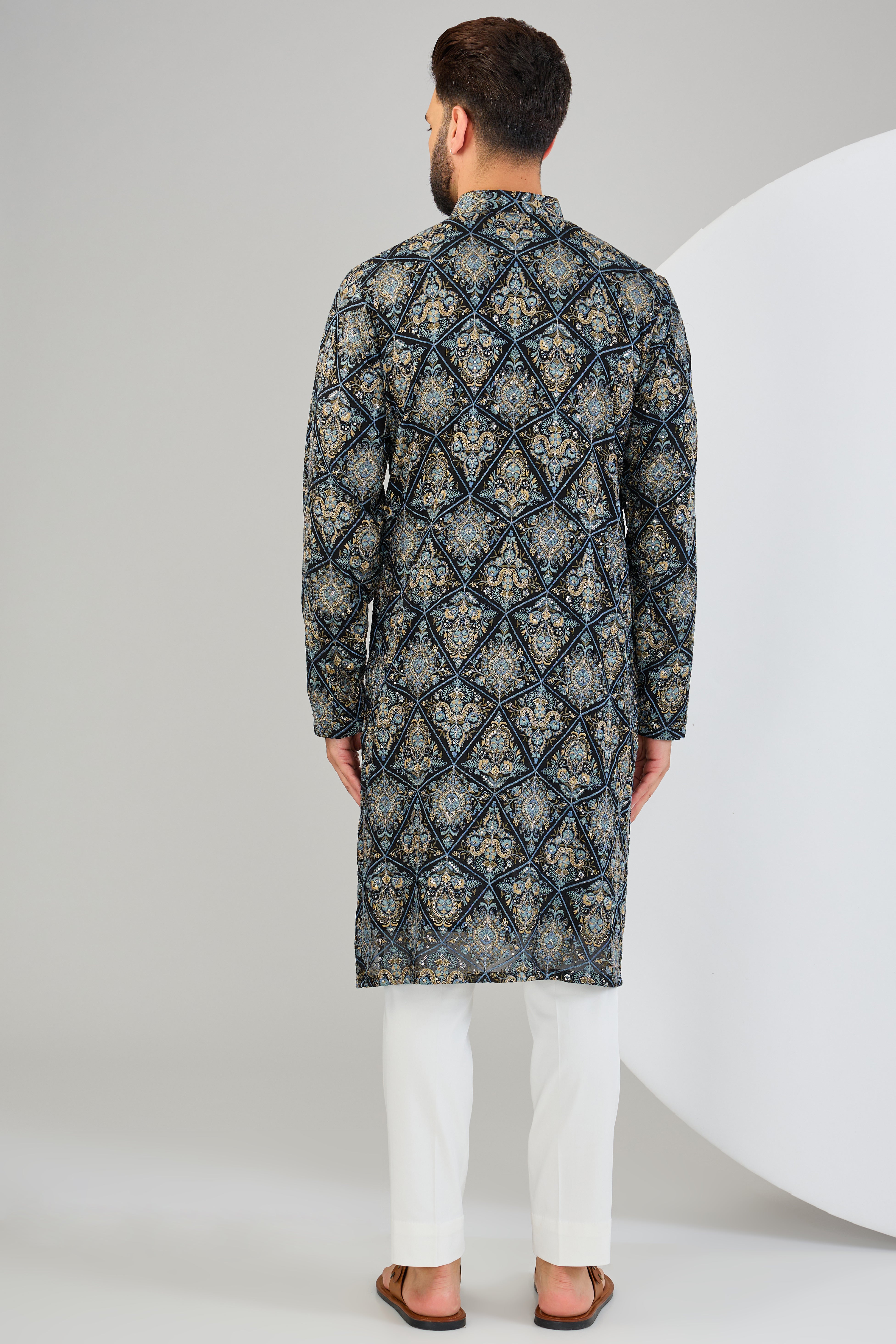 Blue kashmiri embroidered chikankari kurta - kasbahmen