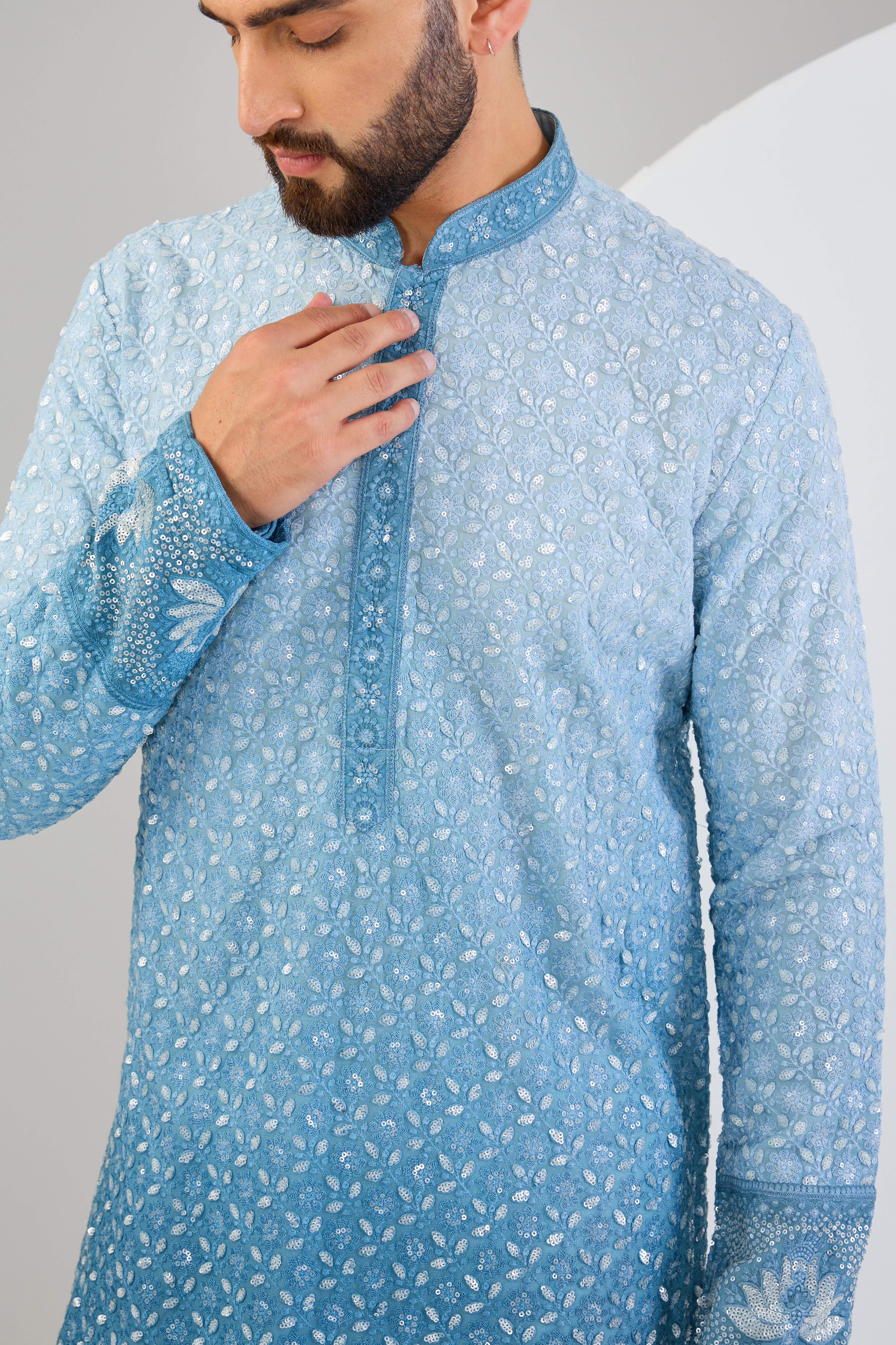 Powder blue ombre shaded chikankari kurta with detailed neckline. - kasbahmen