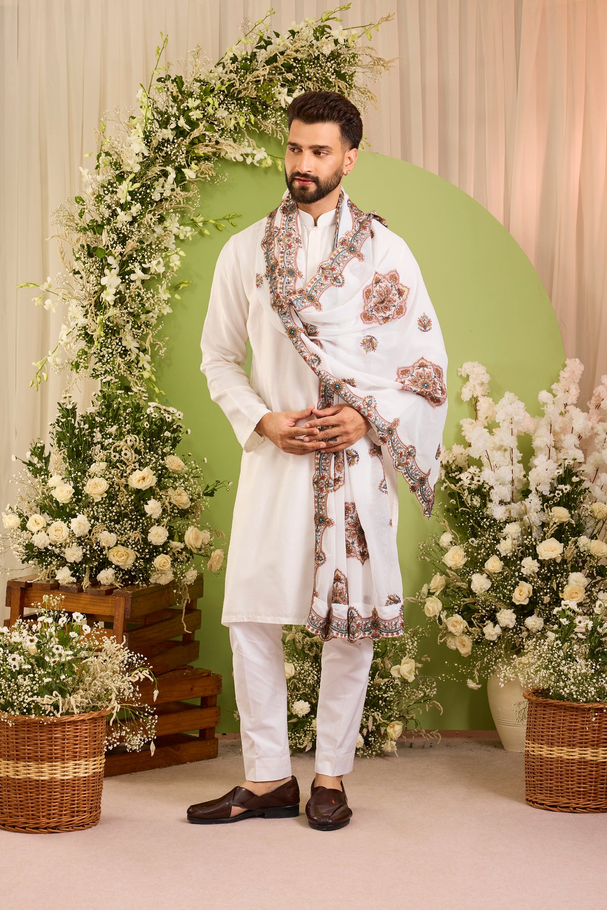 Whote chikankari stole