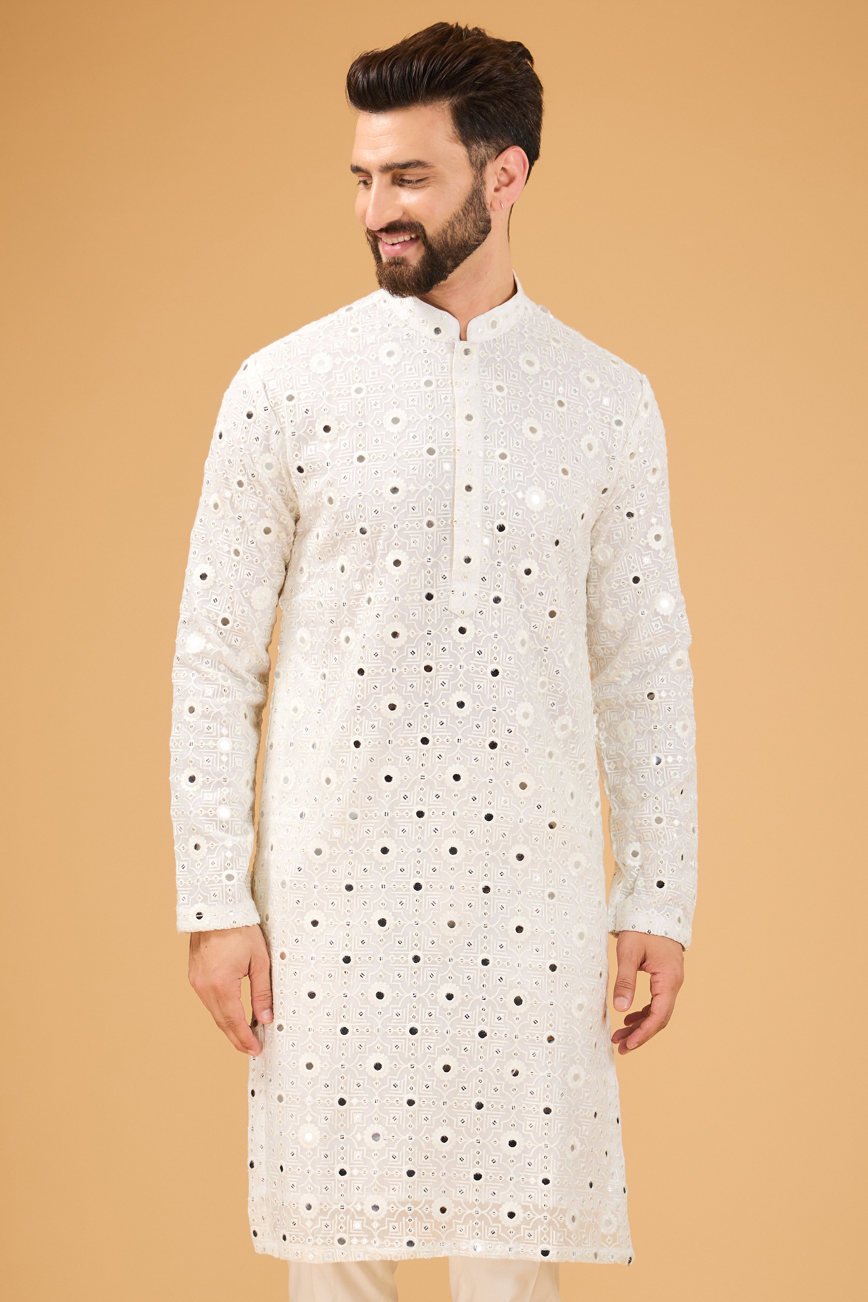 Classic white mirror-work kurta. - kasbahmen