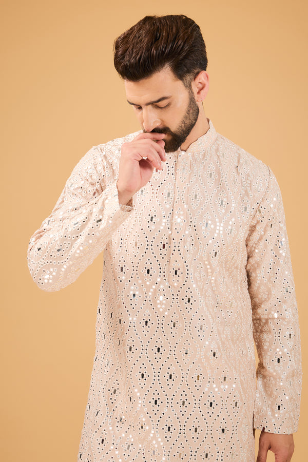 Signature cream-beige mirror work kurta. - kasbahmen