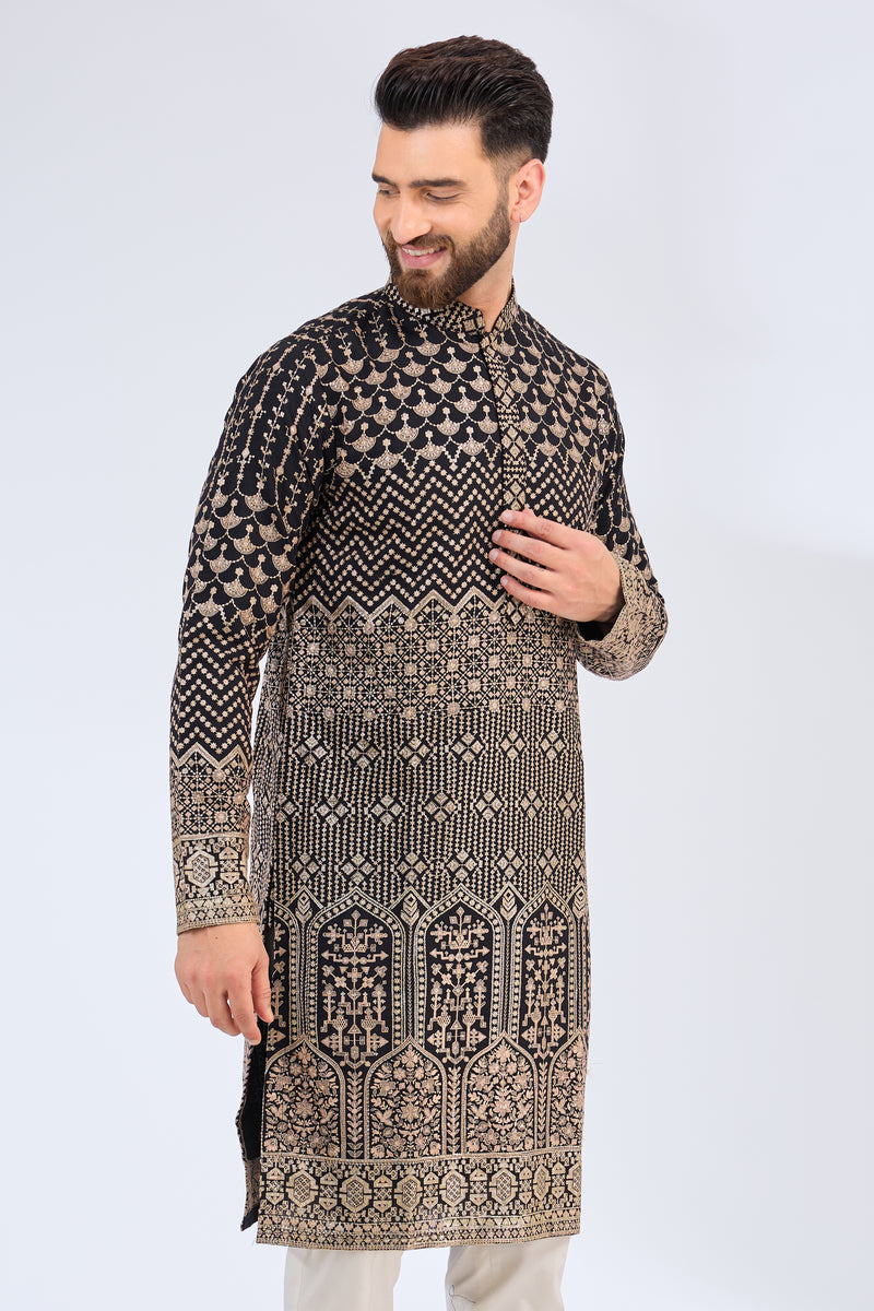 black kurta featuring detailed zari work - kasbahmen