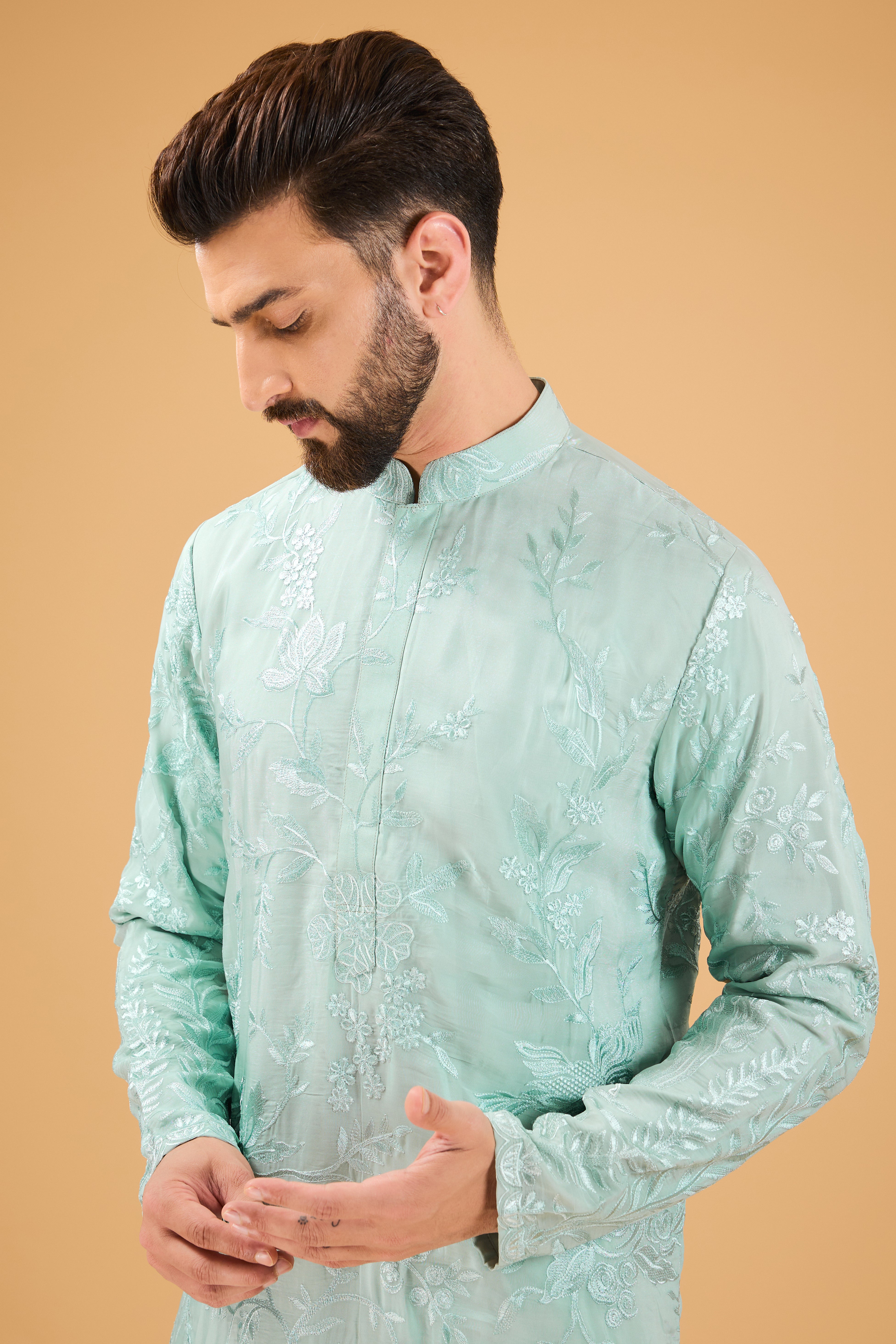 Blue thread-work kurta with detailed flora and fauna motifs. - kasbahmen