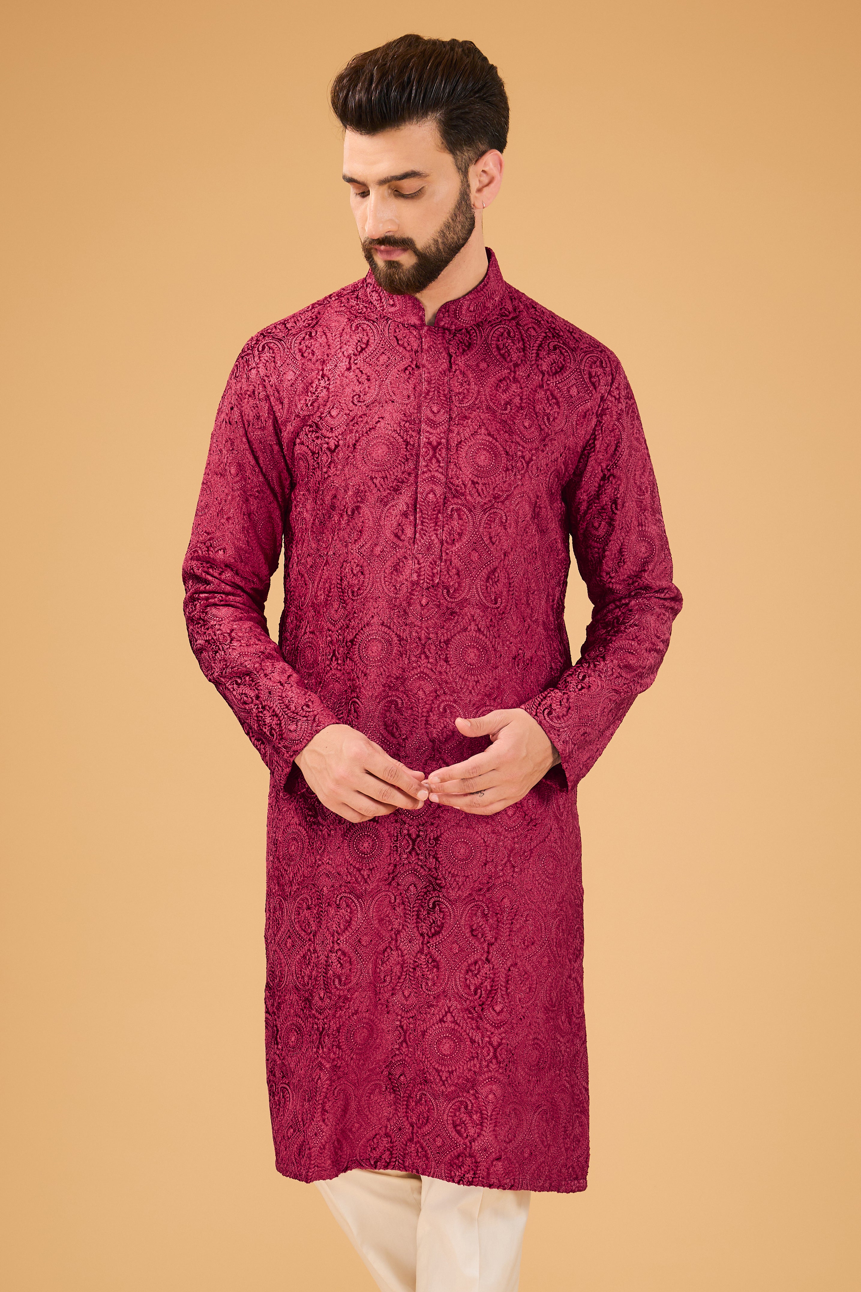 Red-maroon kashmiri embroidered kurta on velvet. - kasbahmen