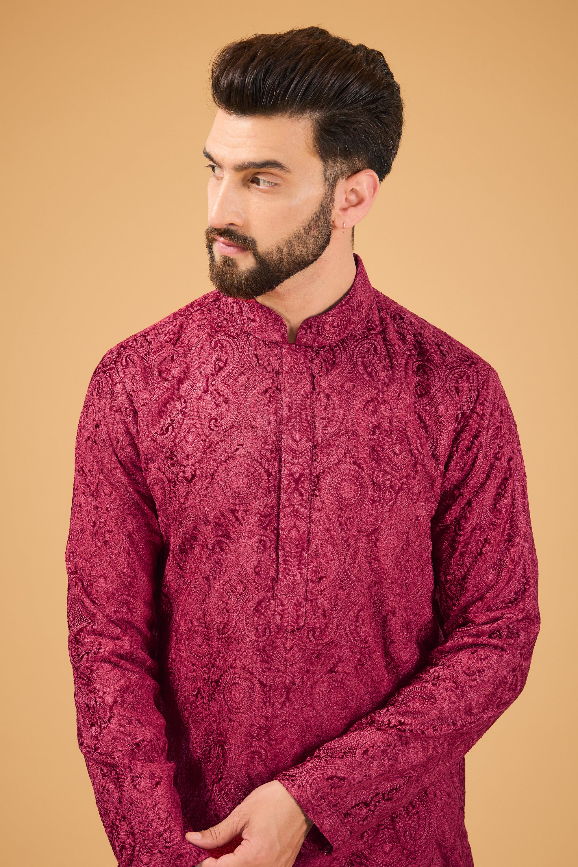 Red-maroon kashmiri embroidered kurta on velvet. - kasbahmen