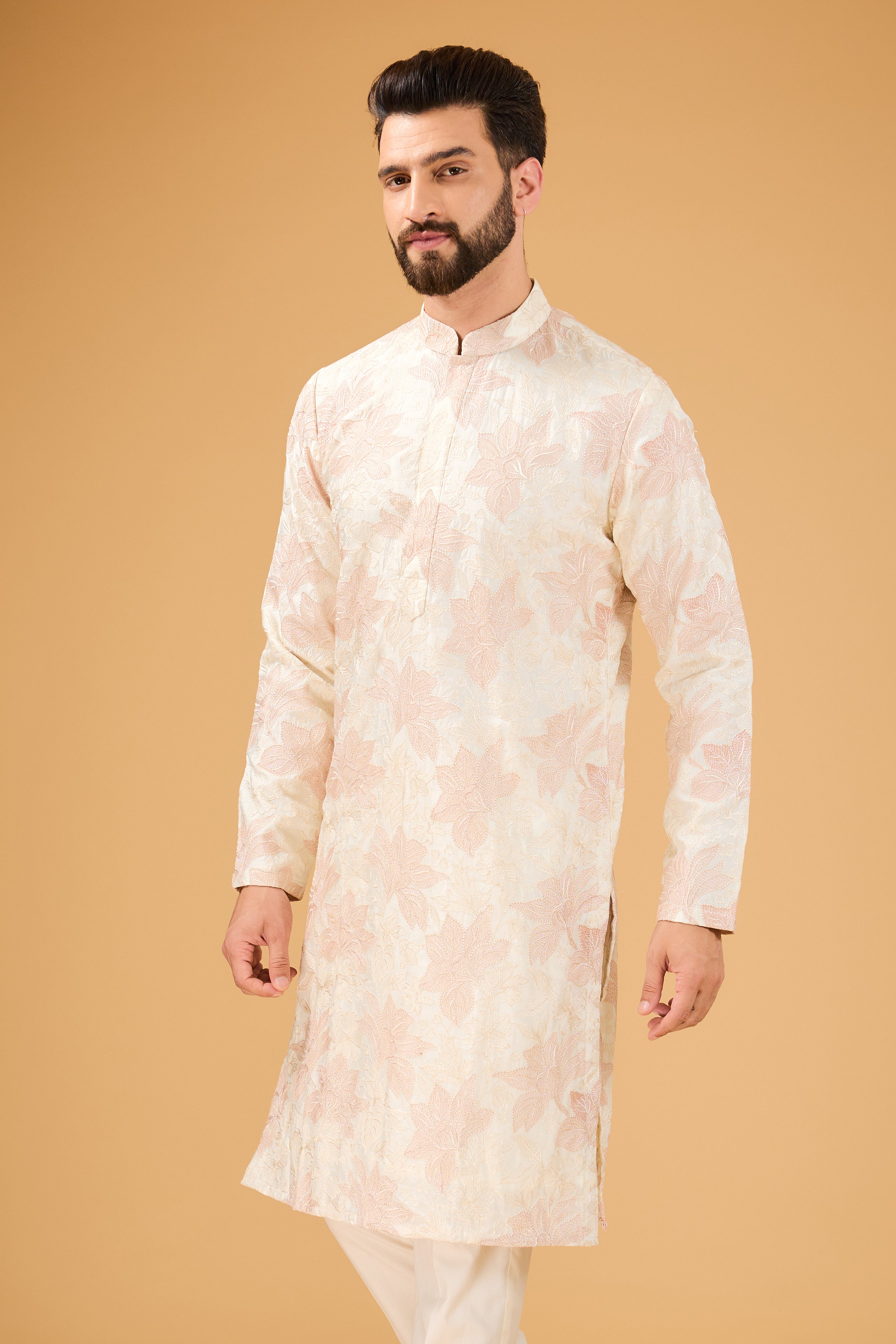 Pink and cream chikankari kurta with floral embroidery. - kasbahmen