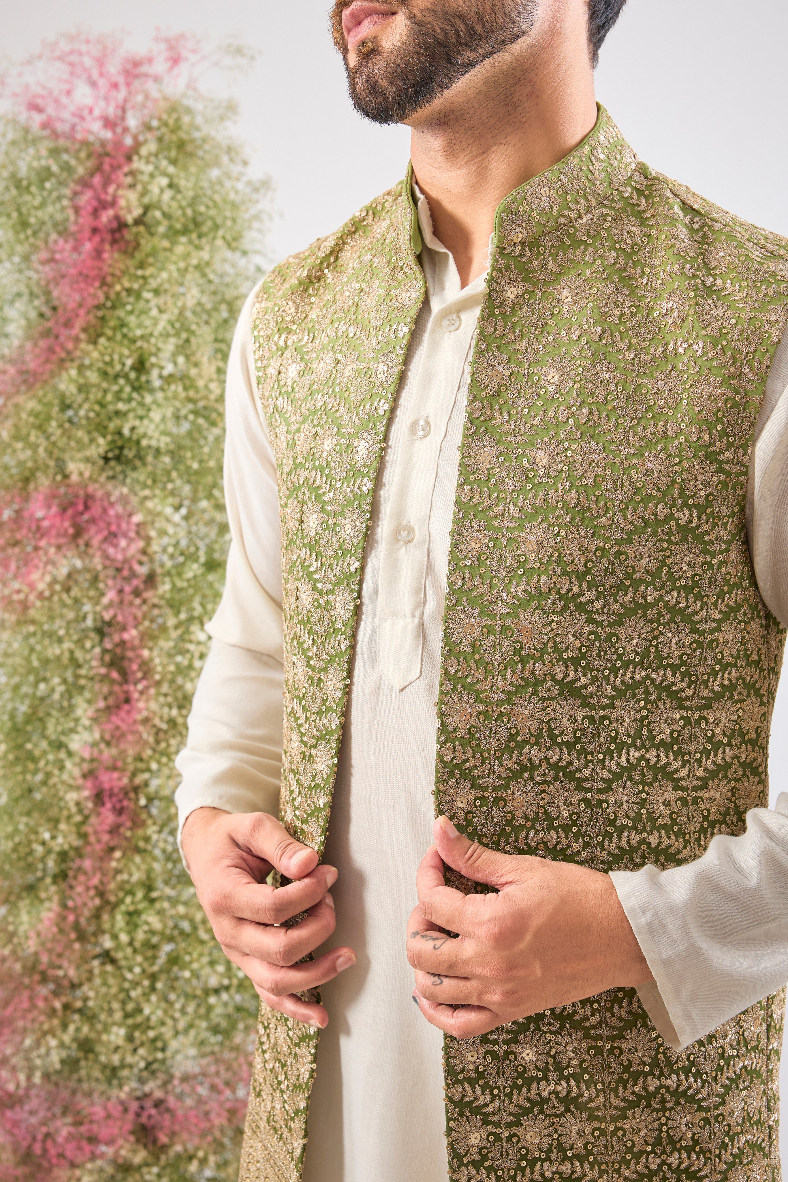 The ultimate gradient goal. 🤩 Our Green Ombre Long Open Jacket is dressed in breathtaking, Detailed Zari and Sequin Work. A majestic piece for your festive collection! 💚