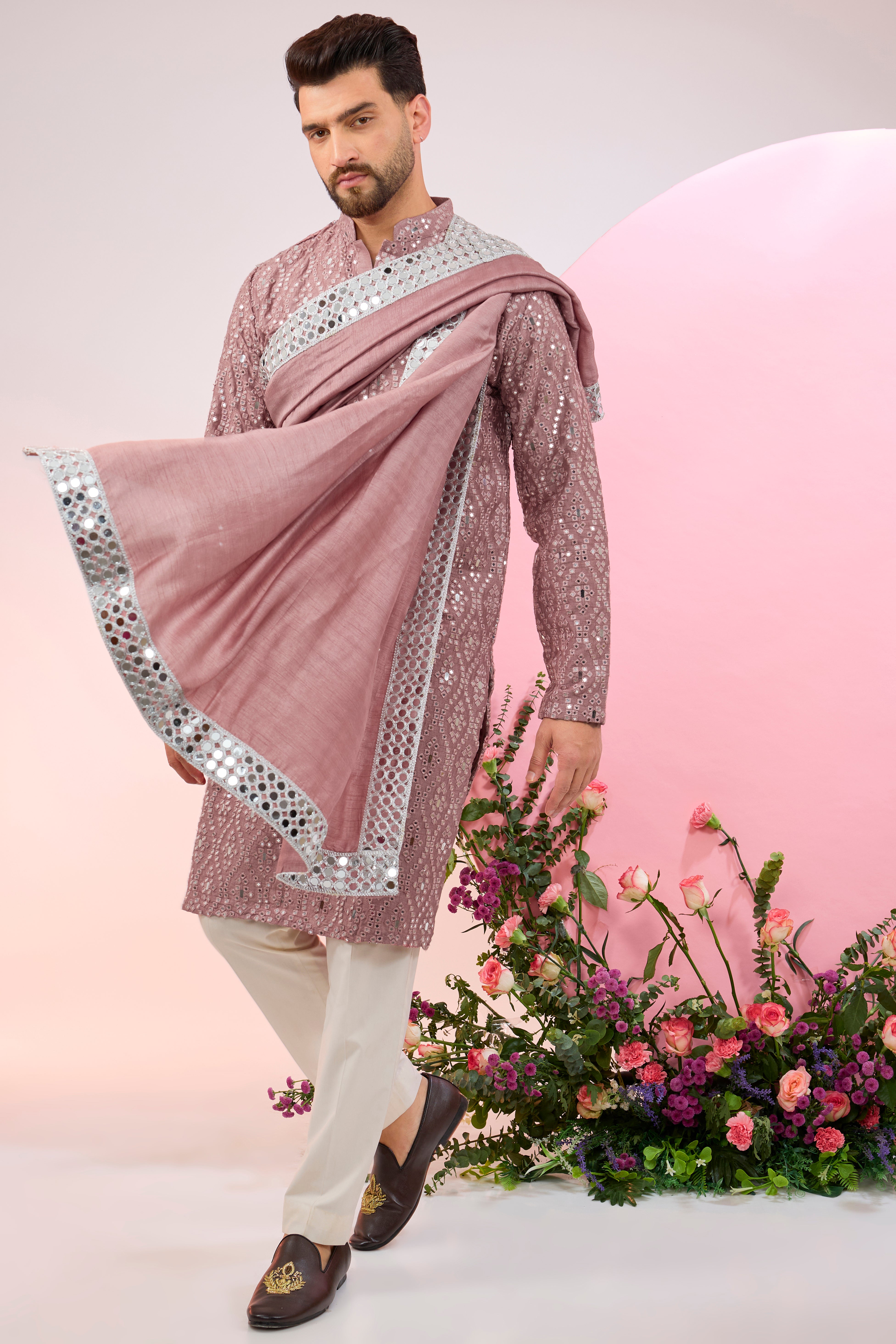 Signature purple mirror-work kurta with stole